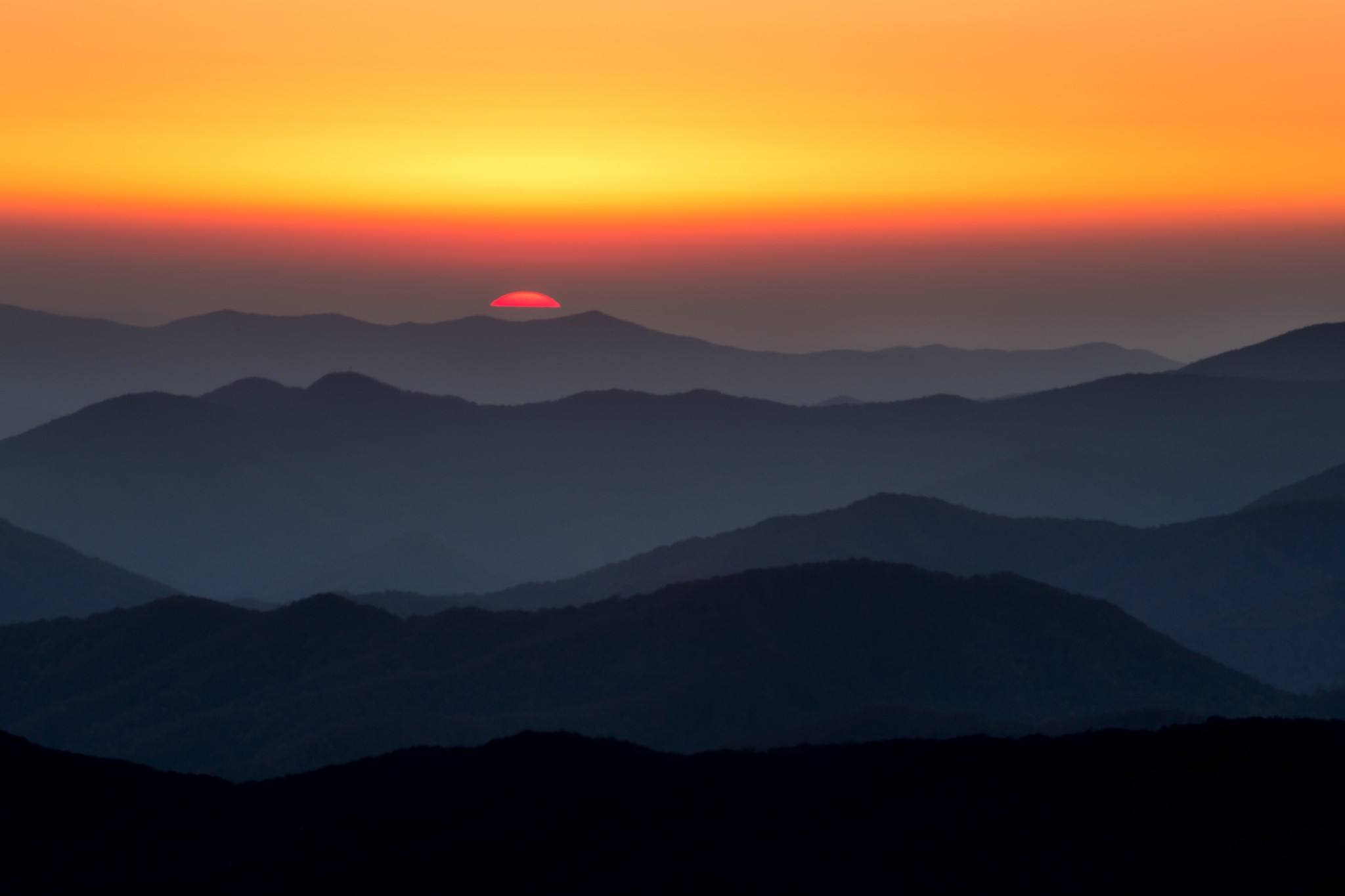 General 2048x1365 landscape Sun Smoky Mountains Tennessee national park mountains sunset orange sky skyscape silhouette