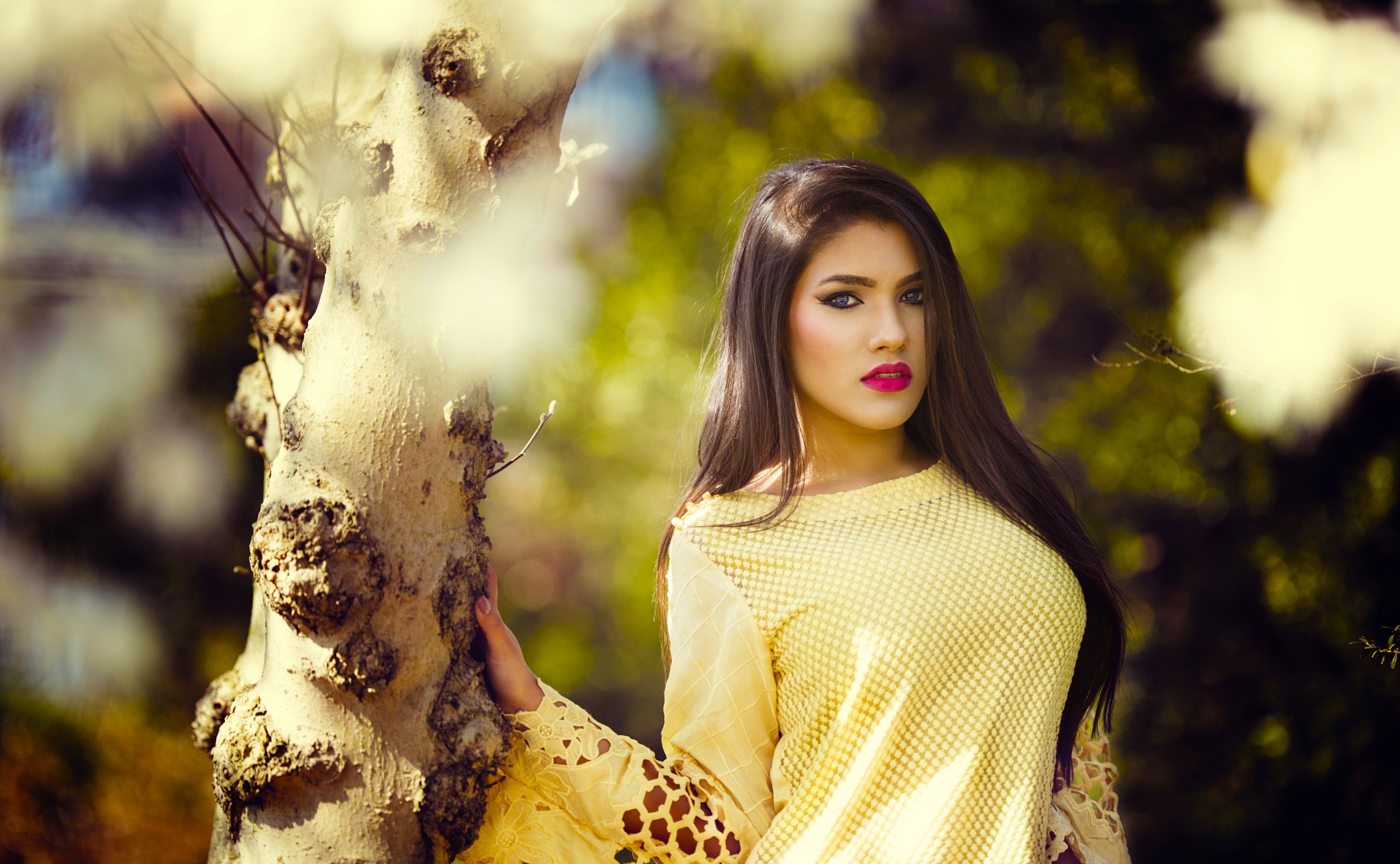 People 2048x1264 yellow women model trees Asian women outdoors brunette red lipstick makeup long hair sweater yellow sweater looking at viewer