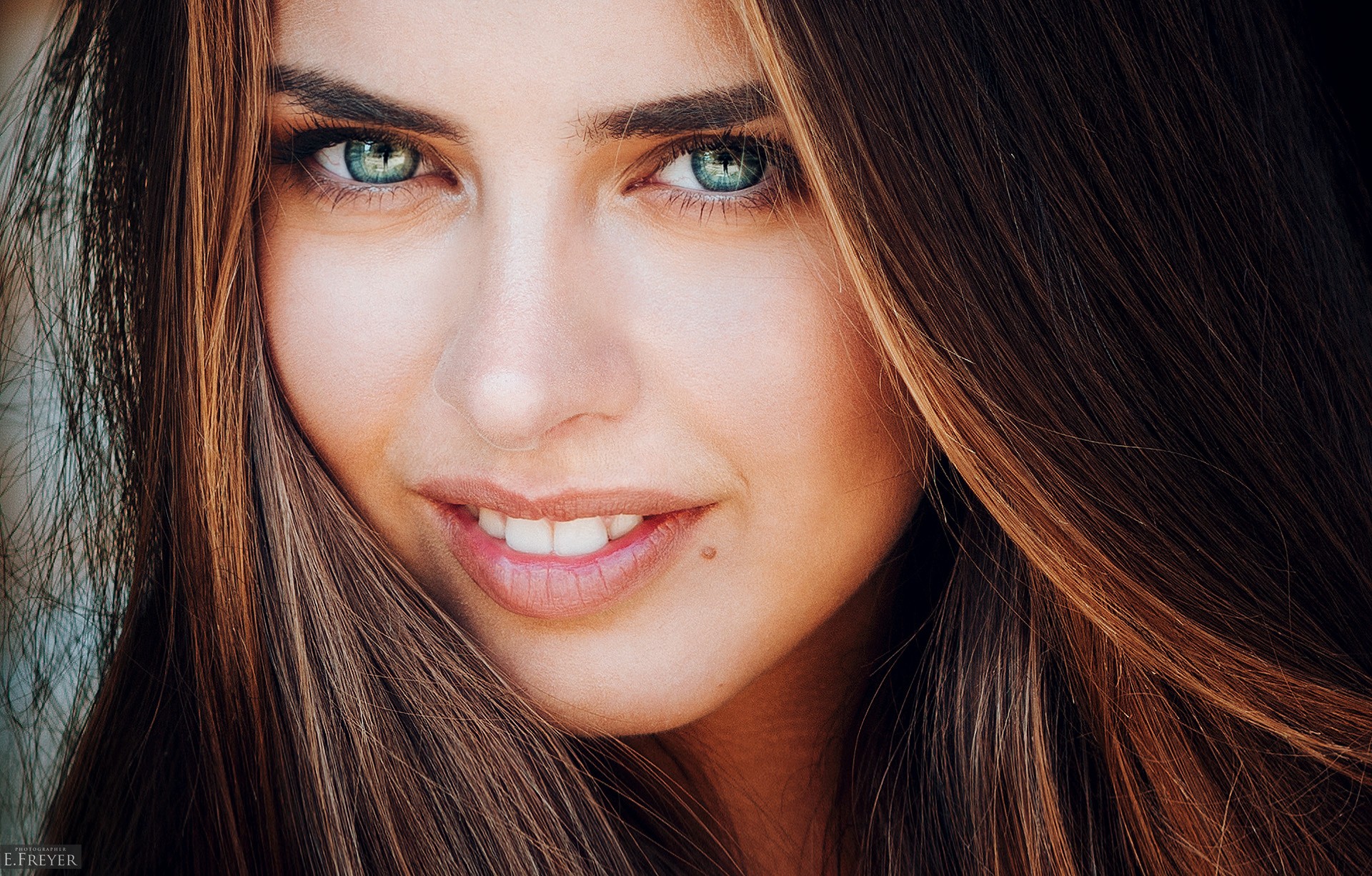 People 1920x1226 women face closeup smiling green eyes Evgeny Freyer looking at viewer brunette watermarked portrait