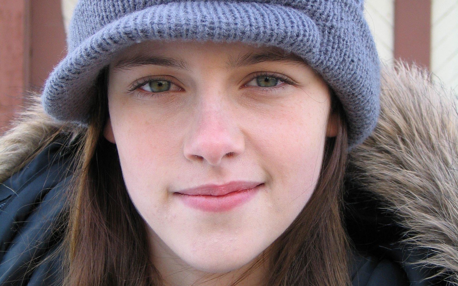 People 1920x1200 women face celebrity Kristen Stewart closeup looking at viewer woolly hat actress