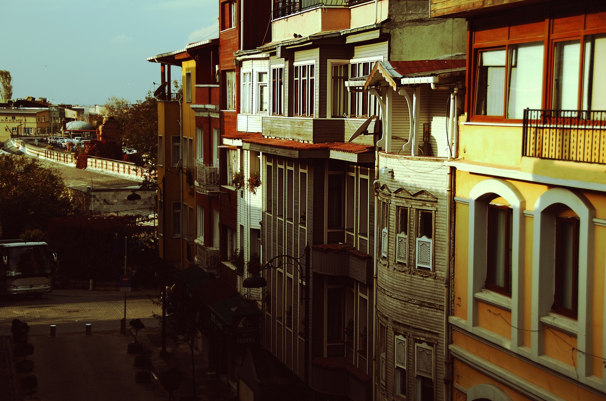 General 2048x1356 Istanbul Turkey house building architecture street city Utangac Sokak