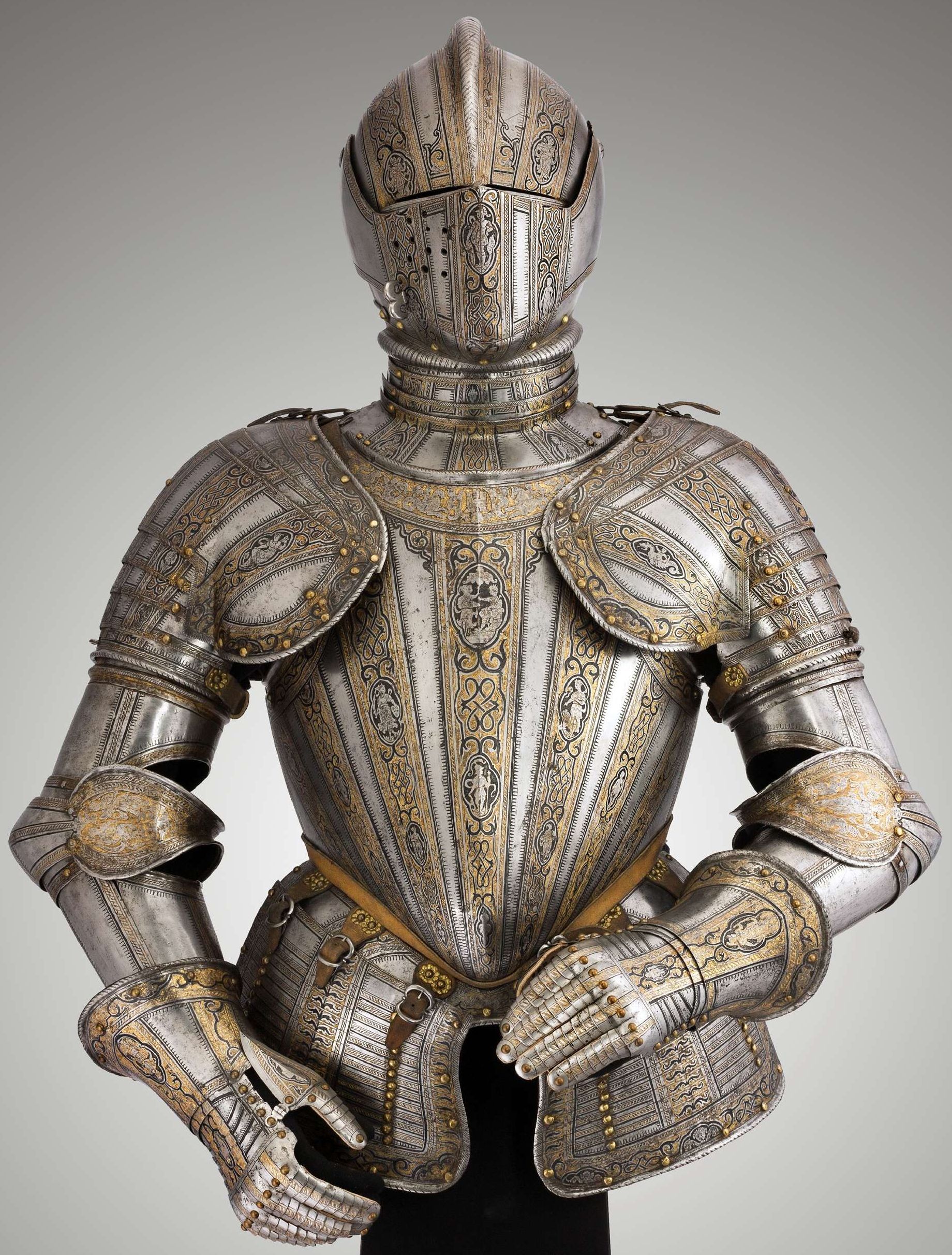 General 1840x2424 armor knight armet cuirass gauntlets european engraving gold engravings medieval portrait display museum