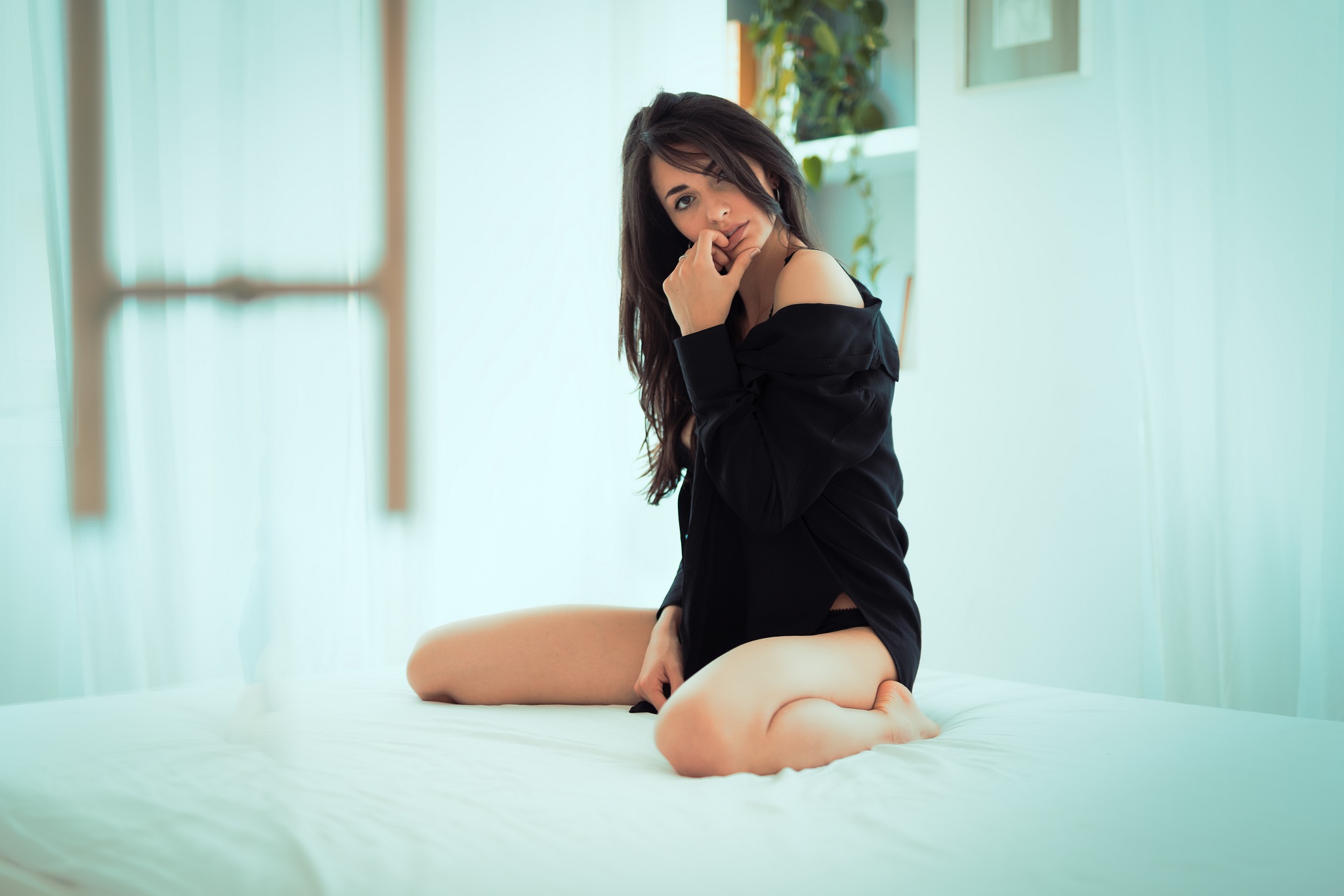 People 2048x1365 Luigi Malanetto women model brunette kneeling in bed lingerie shirt looking at viewer finger on lips hair in face black panties Nicole Pasquale bare shoulders