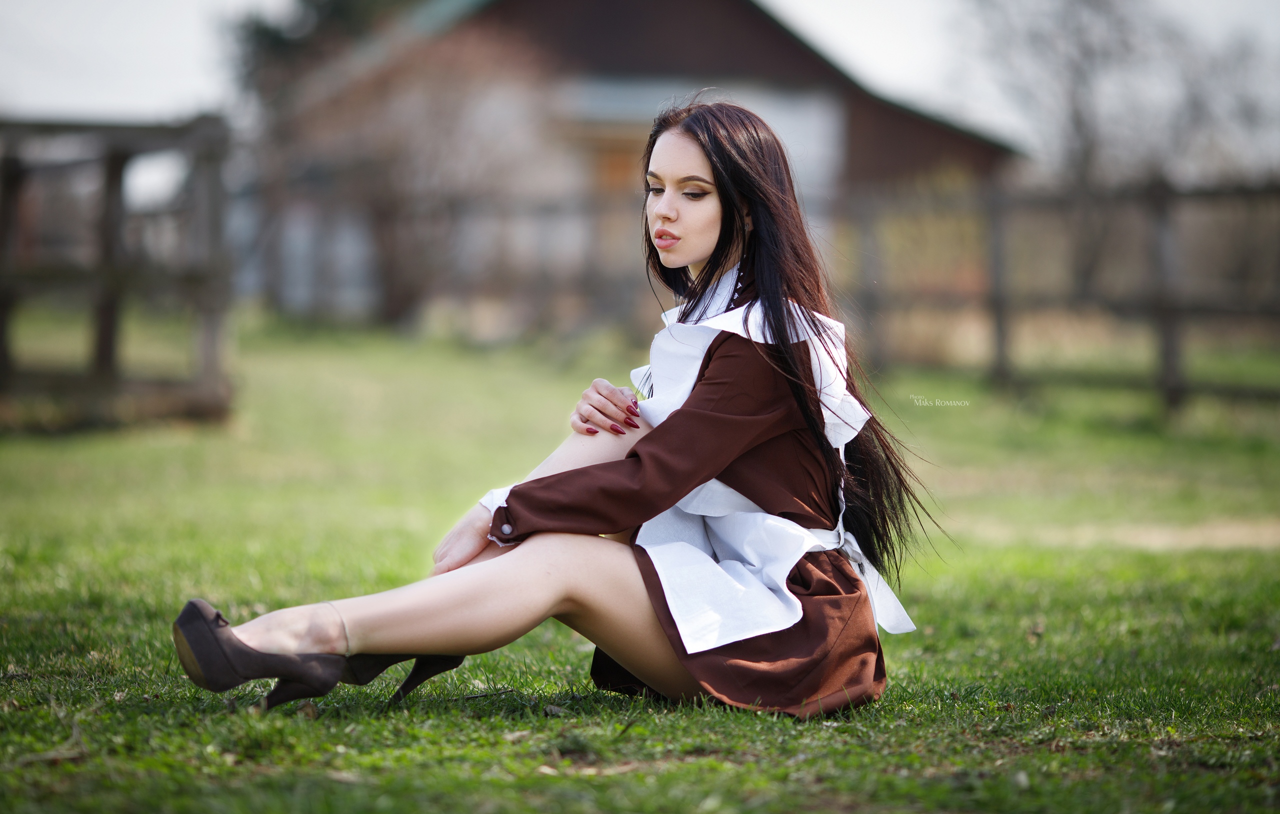 Женщин сесть. Irina Sirina. Ирина Сирина фотомодель. Eva модель Maksim Romanov. Девушка Maksim Romanov.