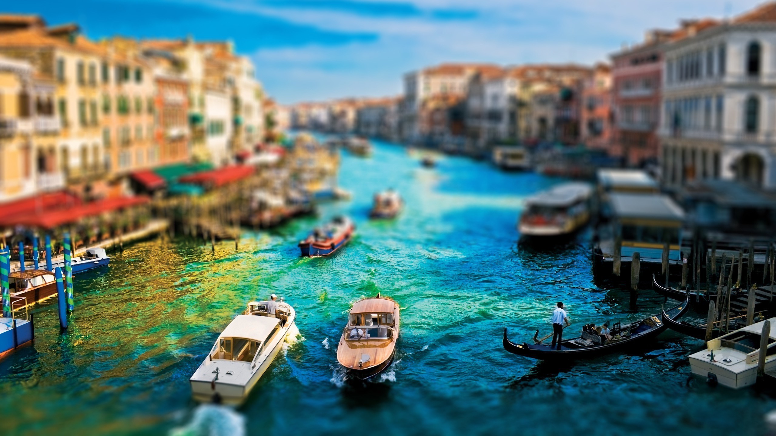 General 2560x1439 photography water Venice Italy tilt shift
