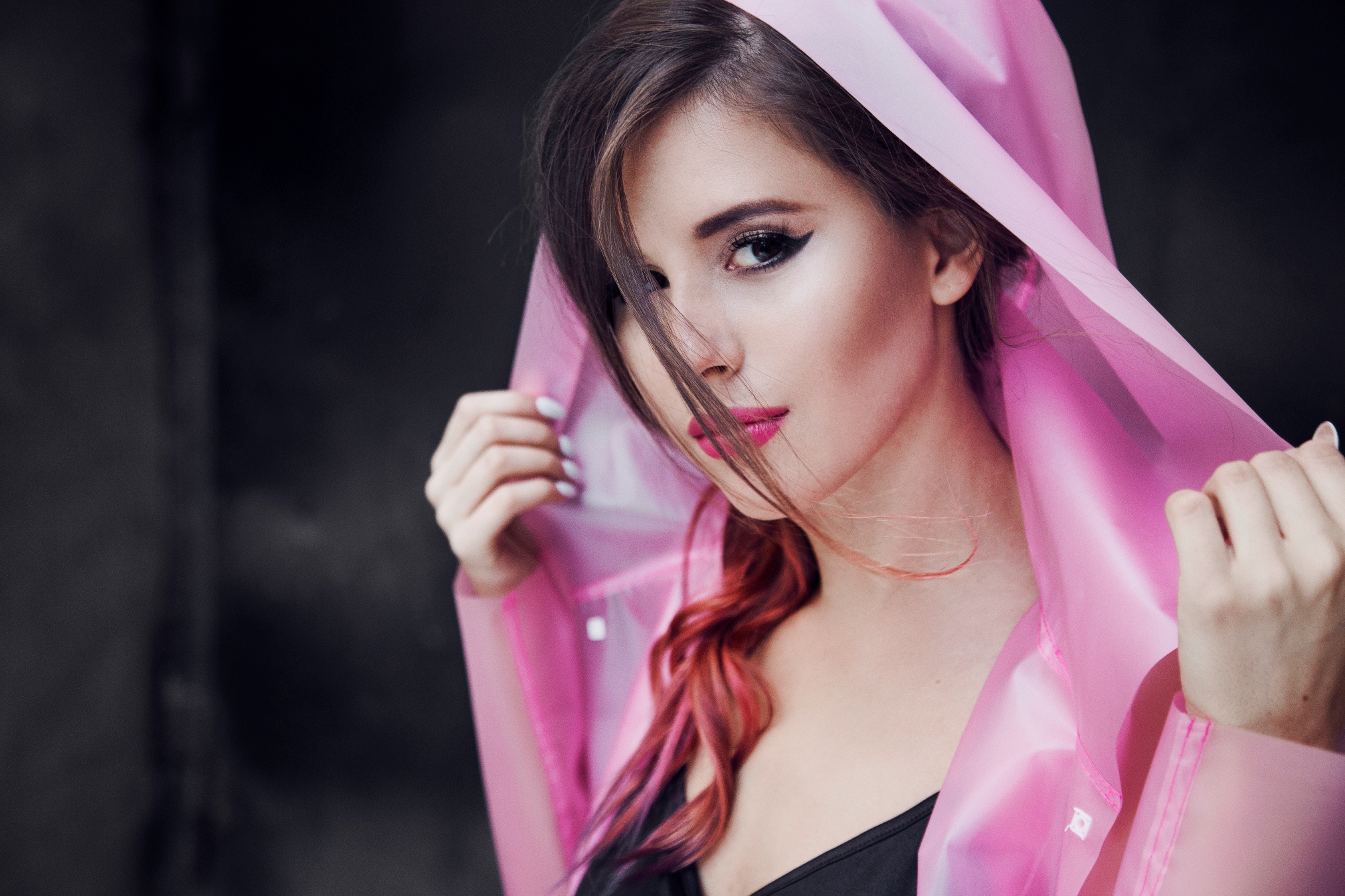 People 2025x1350 Elvira T women Russian Russian women singer brunette long hair pink coat hoods