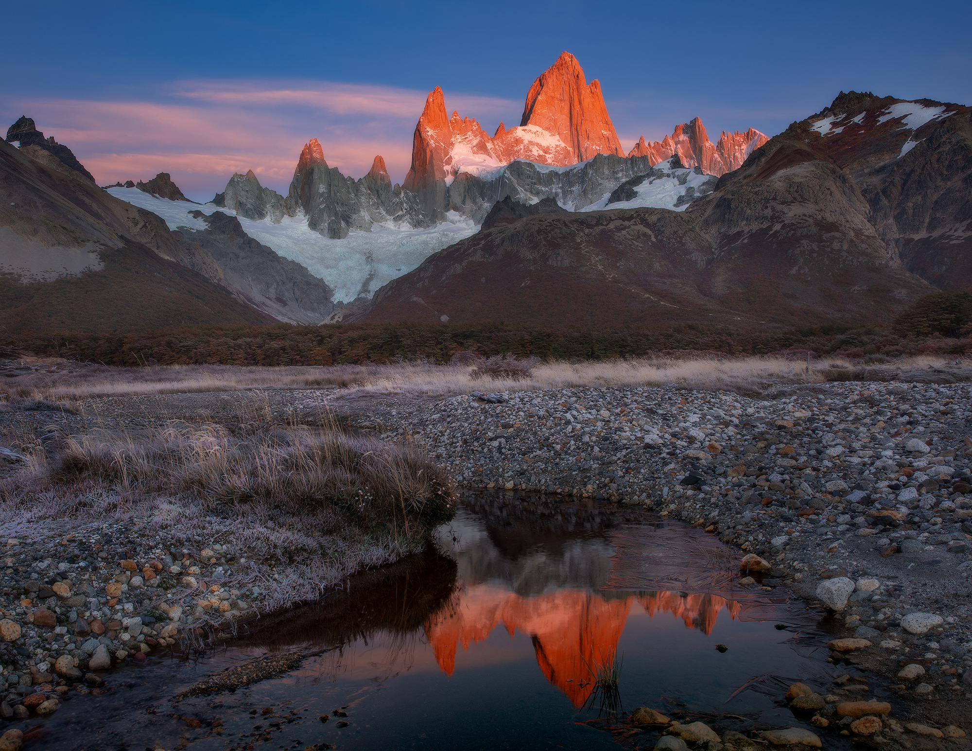 General 2000x1545 mountains Fitz Roy el chalten Patagonia sunset rocks snow clear sky nature reflection