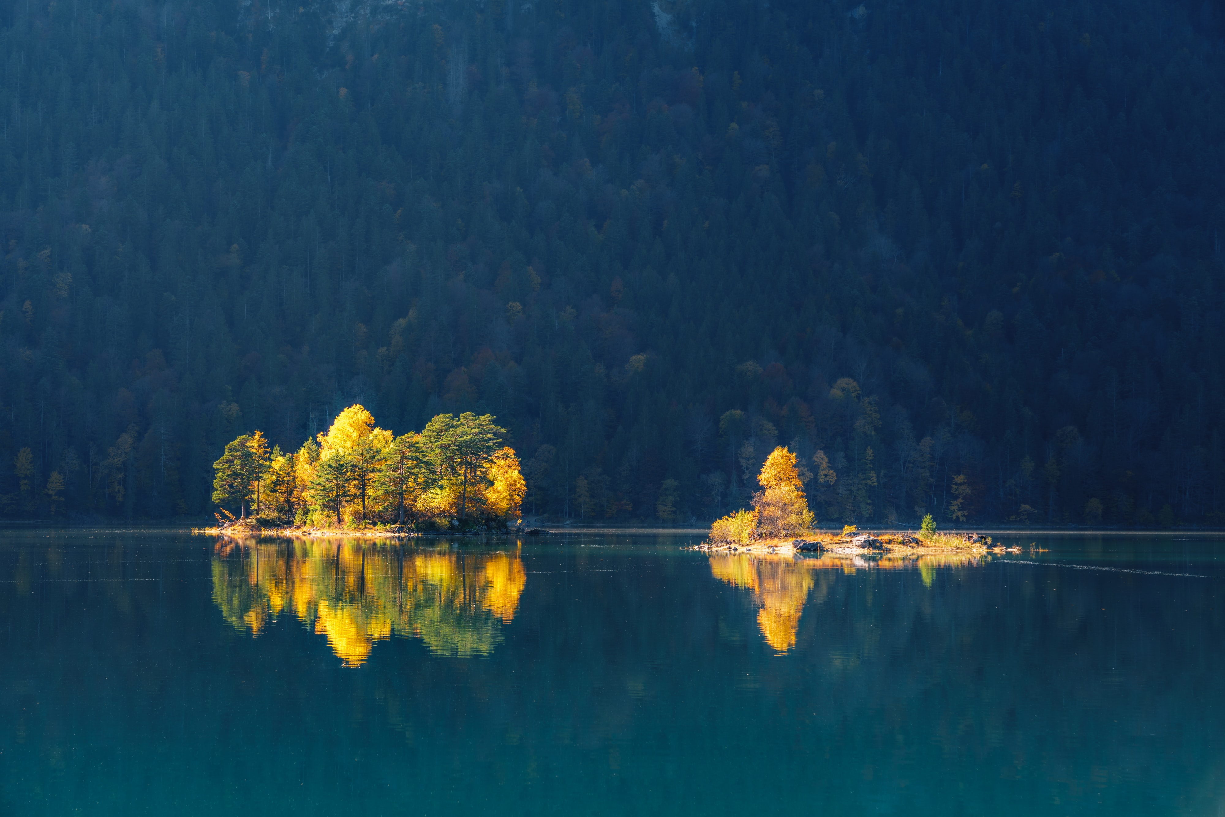 General 4000x2667 landscape trees lake water nature
