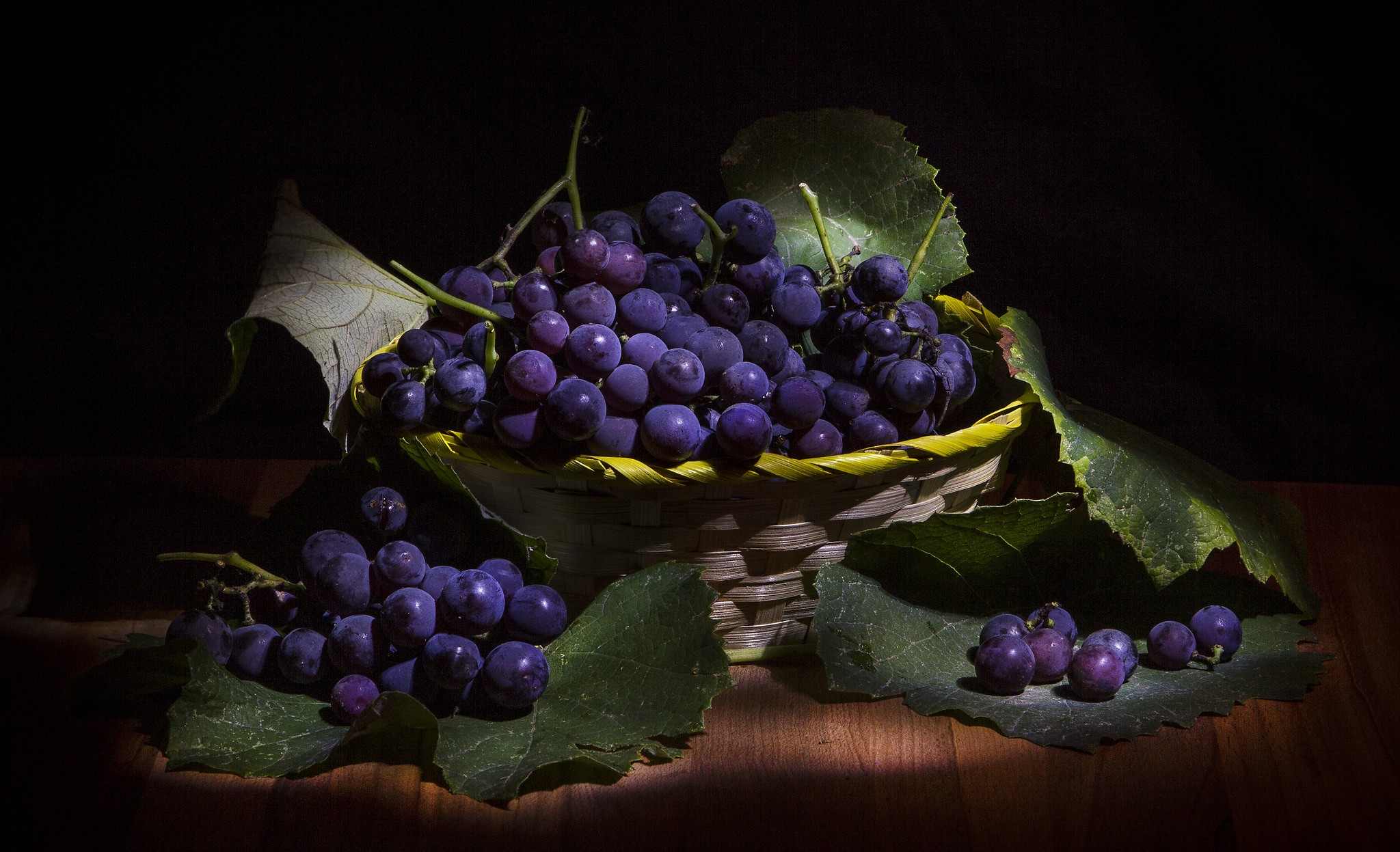 General 2048x1247 plants berries grapes food fruit still life black background indoors simple background baskets