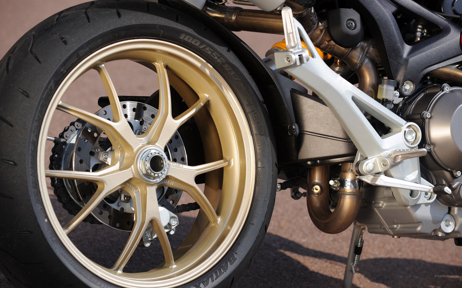 General 1920x1200 Ducati motorcycle wheels vehicle closeup Italian motorcycles Volkswagen Group