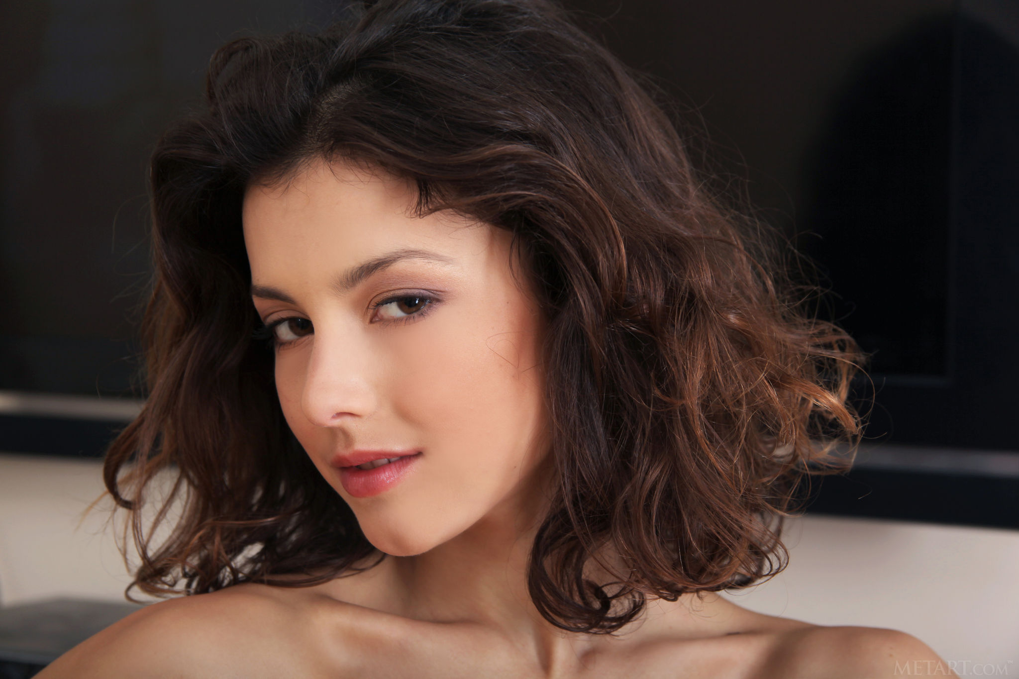 Divina A Curly Hair Women Bare Shoulders Face Metart Portrait