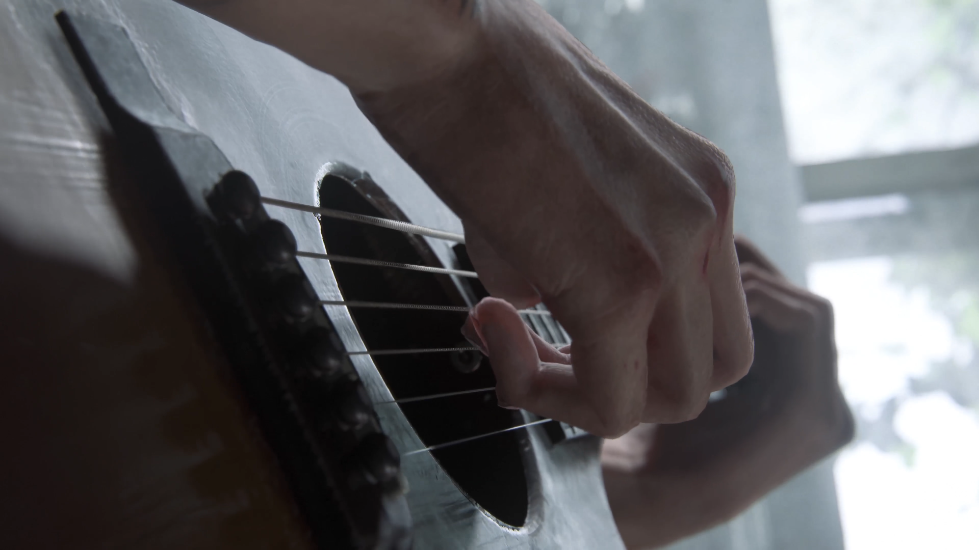 General 1920x1080 The Last of Us 2 video games guitar hands screen shot Ellie Williams closeup musical instrument video game characters Naughty Dog