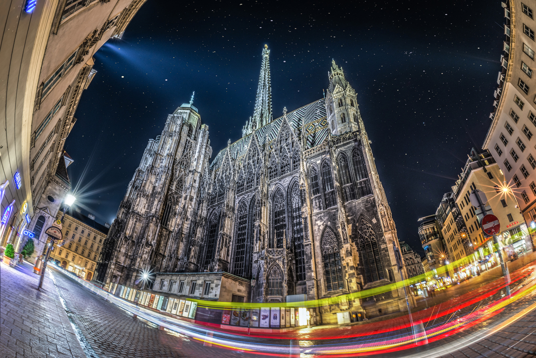 General 2048x1367 Vienna cityscape long exposure cathedral Stephasdom Austria