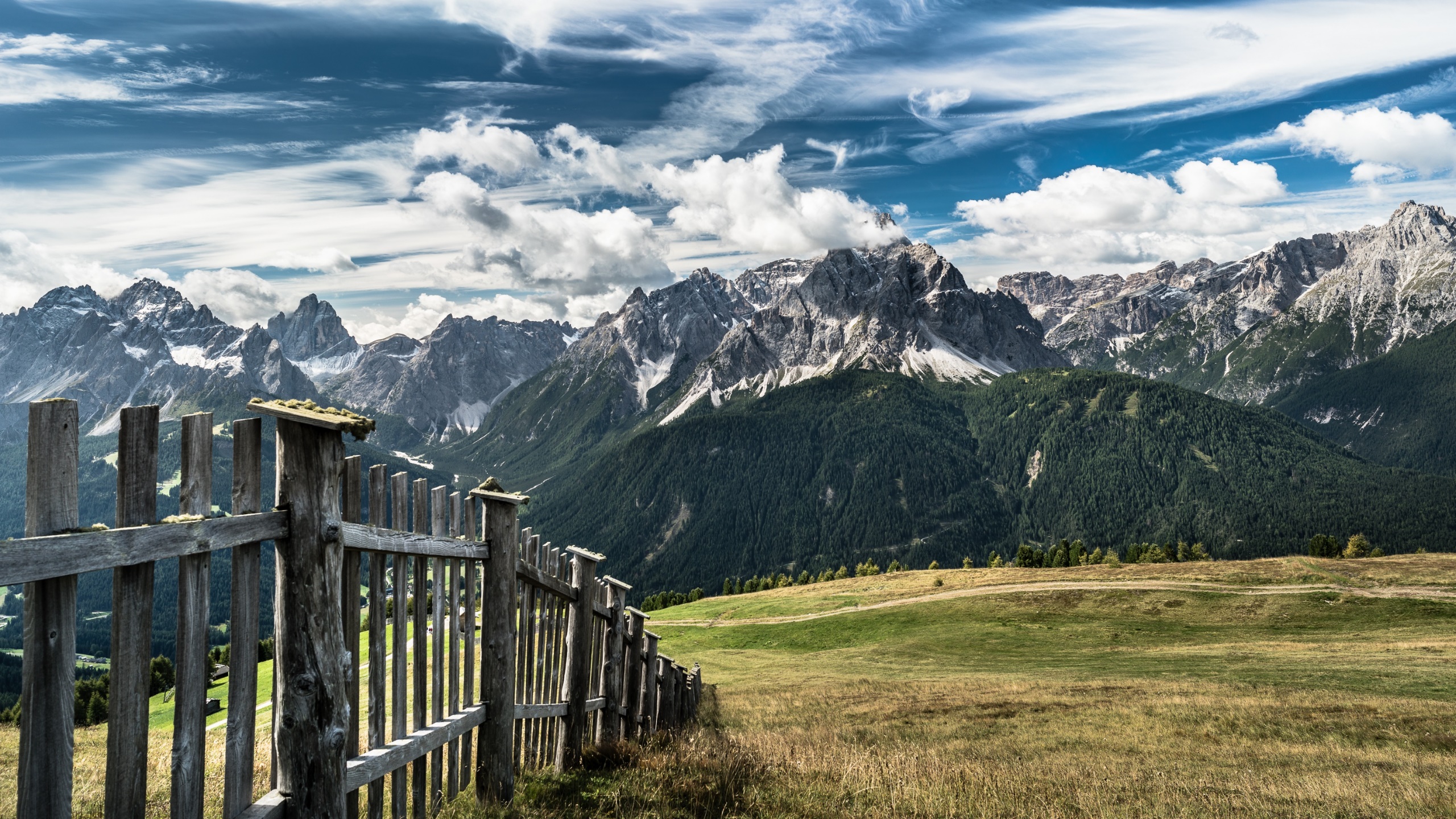 General 2560x1440 fence sky nature landscape mountains clouds