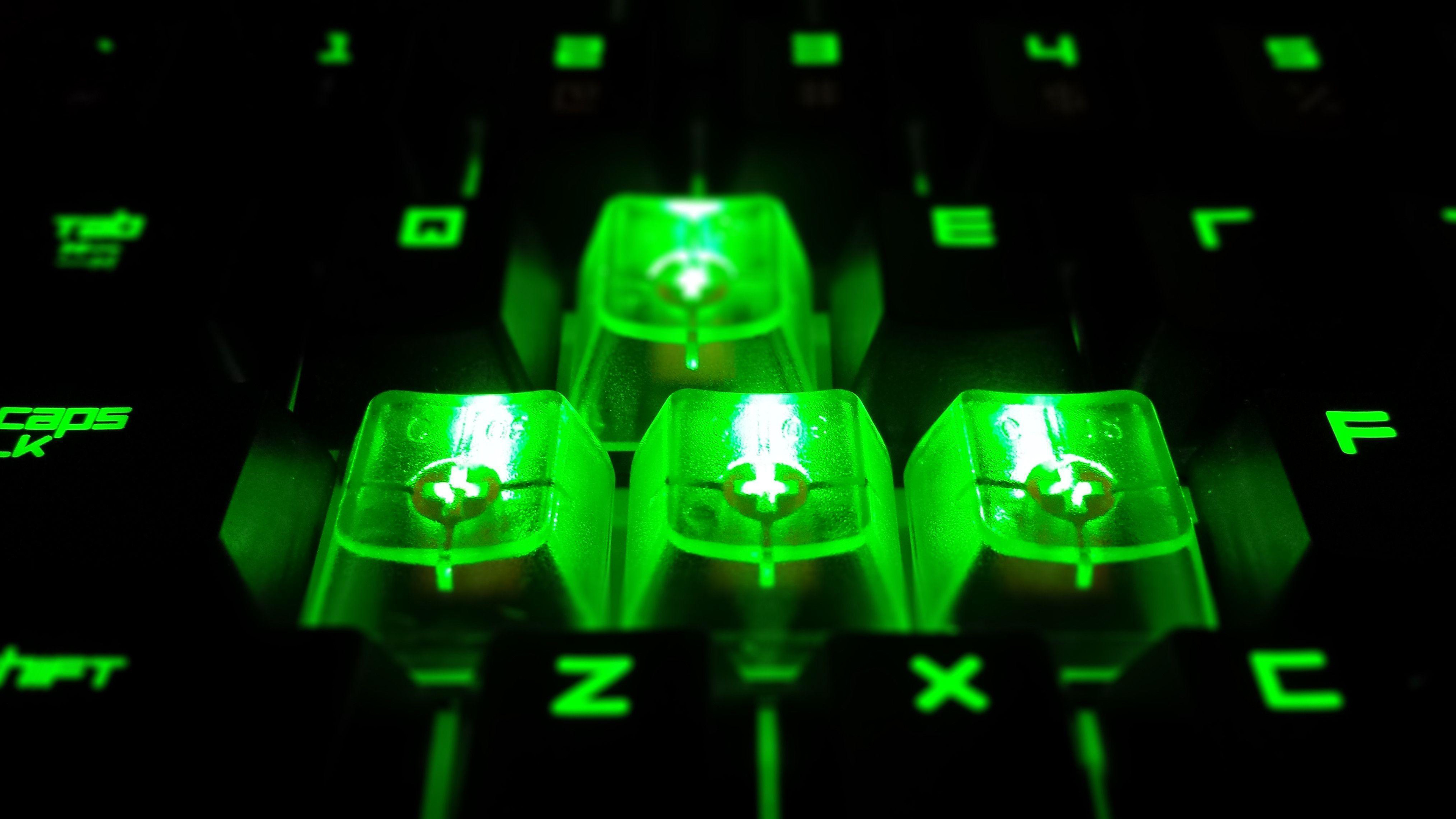 General 3840x2160 Razer keyboards computer technology PC gaming LEDs closeup low light