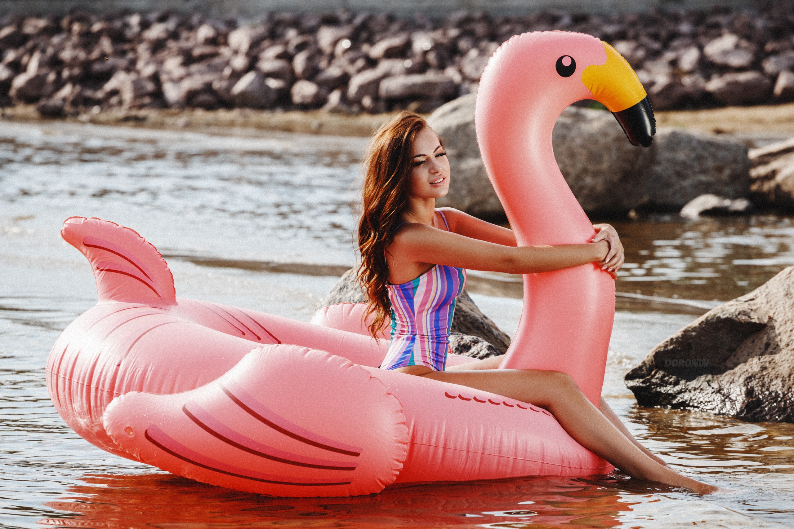 People 2560x1707 women Inflatable Chair sea sitting smiling one-piece swimsuit brunette women outdoors women on beach Denis Doronin flamingo floater floater