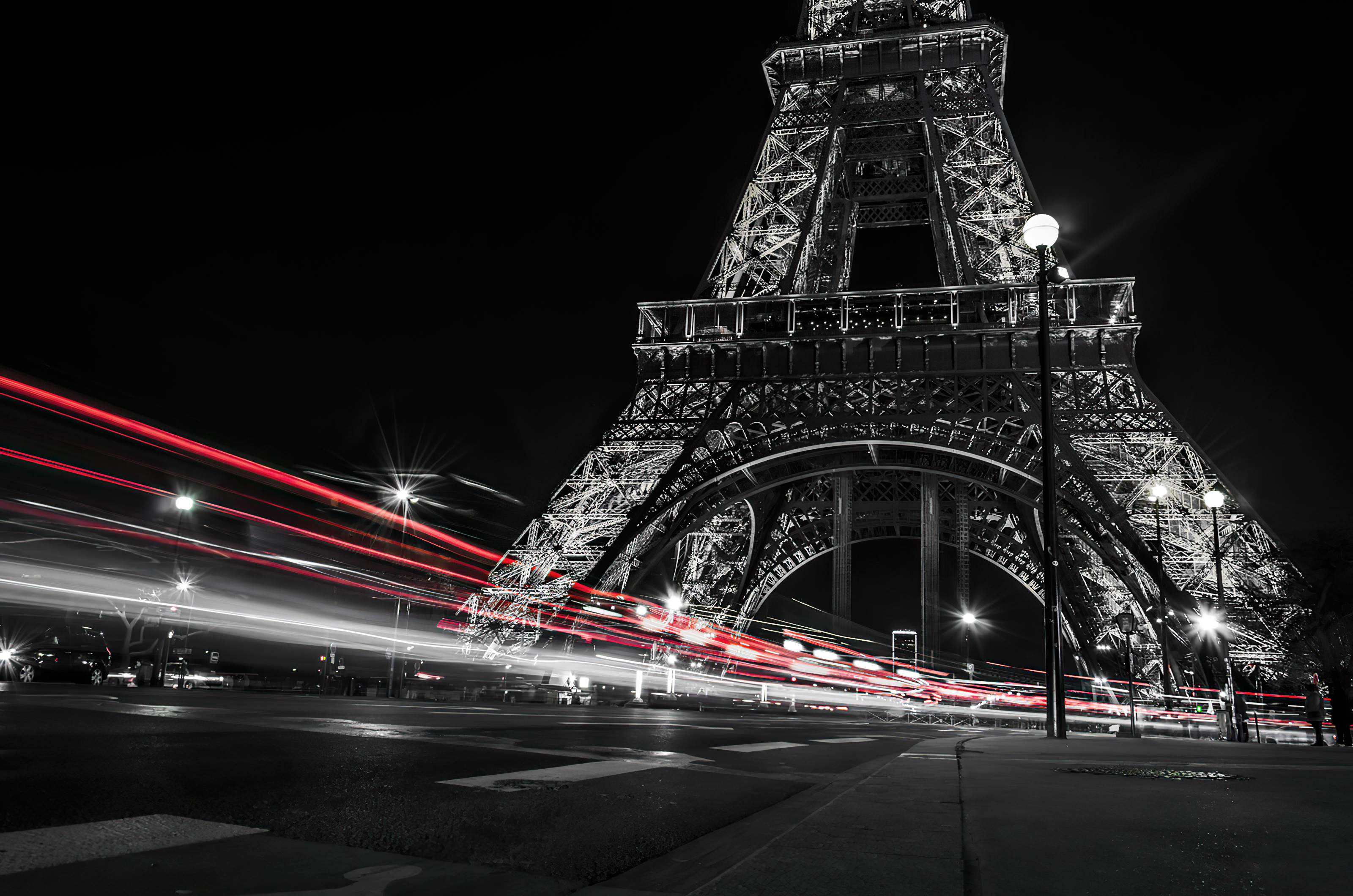 General 3200x2120 light trails photography digital Paris road city tower red low saturation selective coloring night