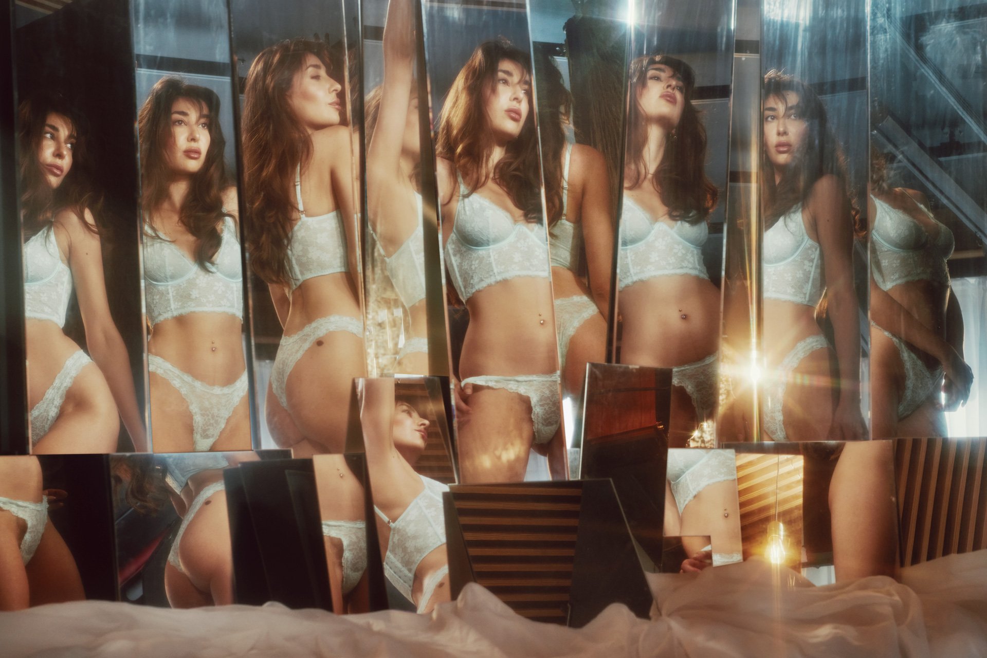People 1920x1280 women Yan Senez lingerie mirror reflection