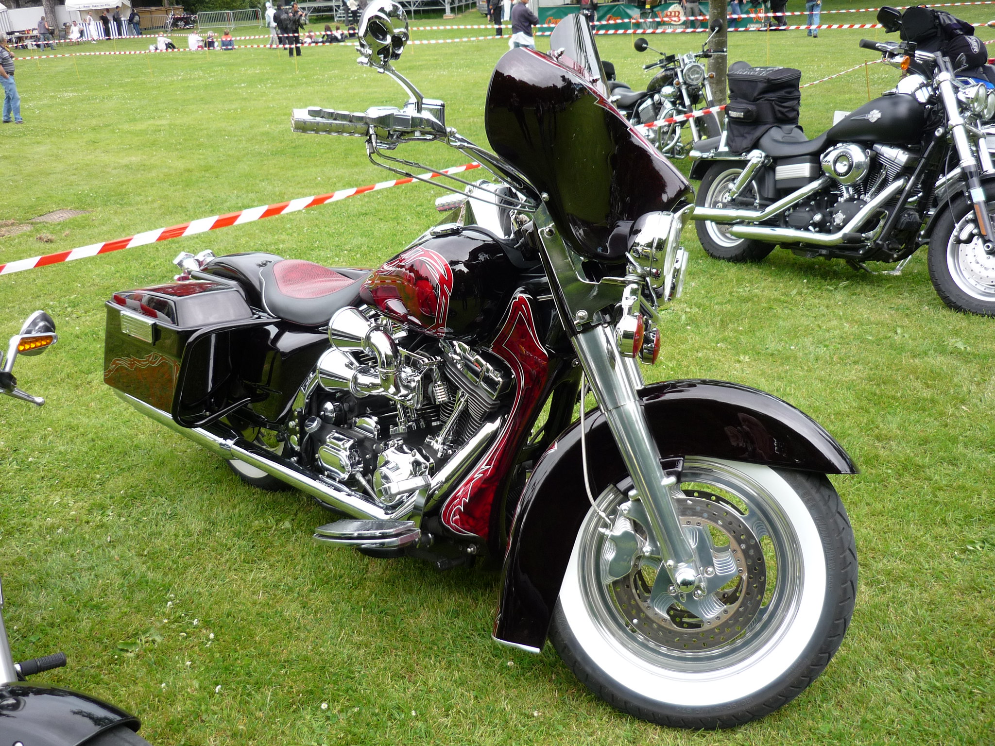 General 2048x1536 motorcycle black motorcycles Harley-Davidson vehicle American motorcycles