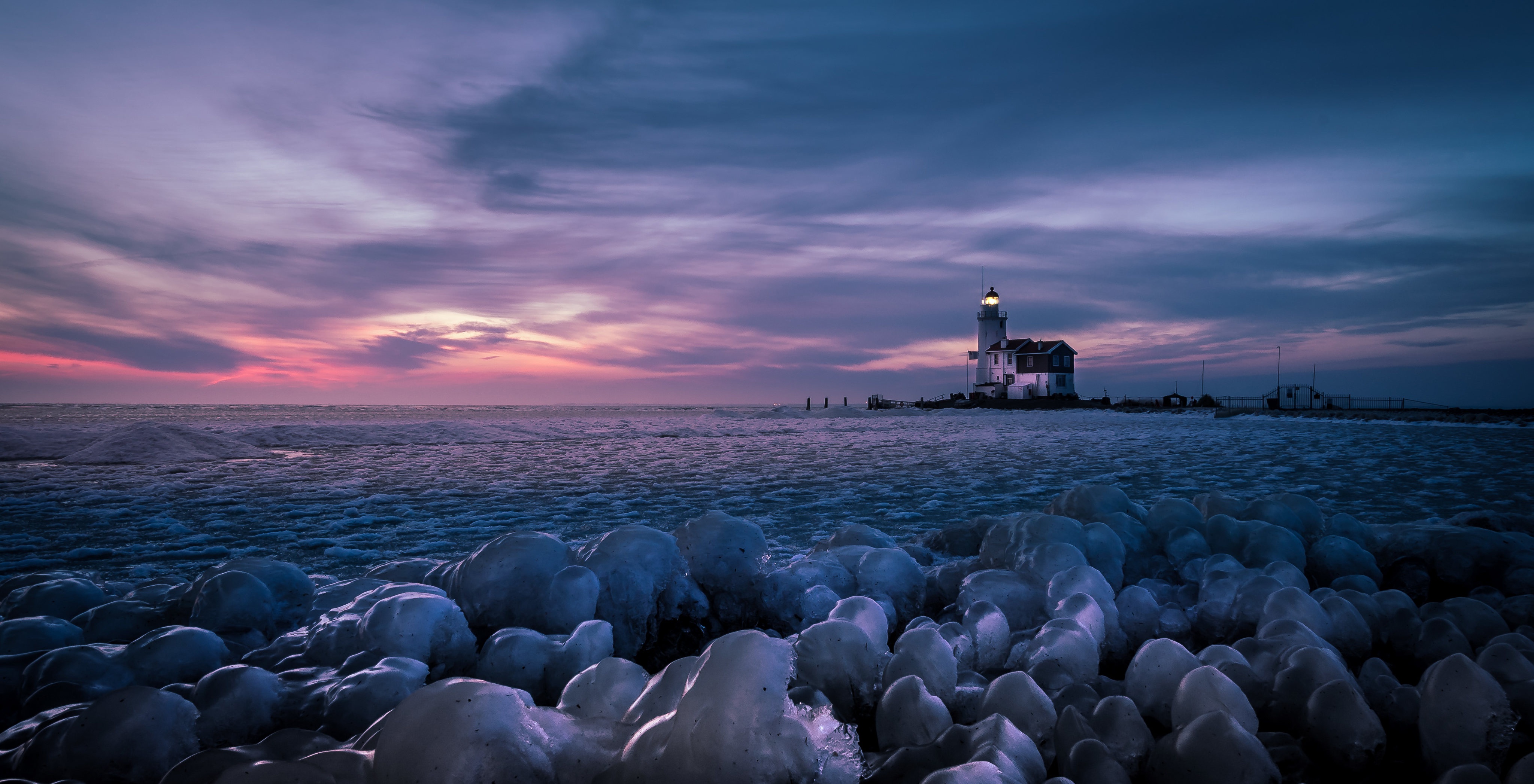 General 4096x2095 outdoors landscape Netherlands ice cold lighthouse sky winter sunset