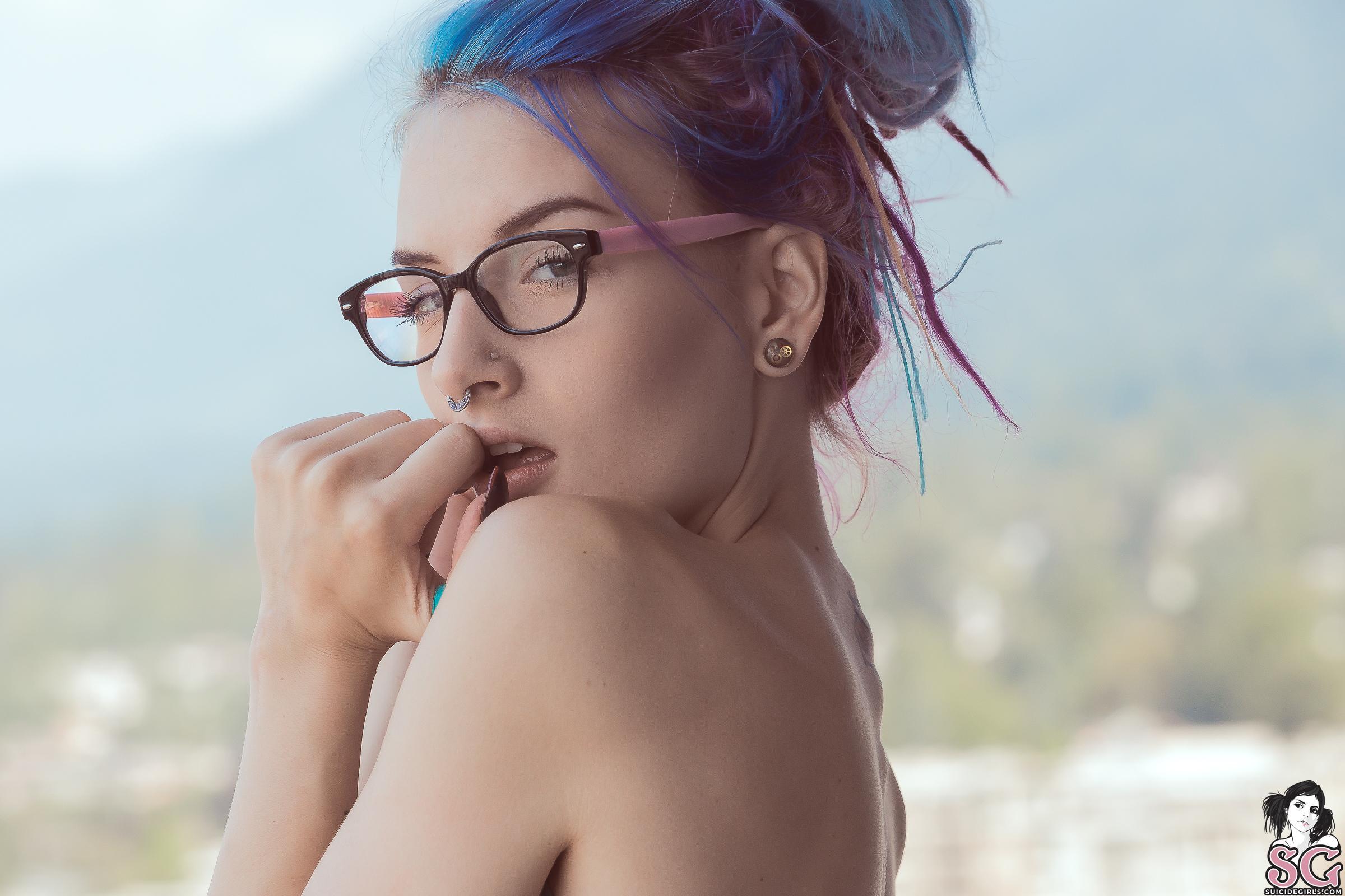 People 2400x1600 Stormyent Suicide model women Suicide Girls face women with glasses piercing sensual gaze