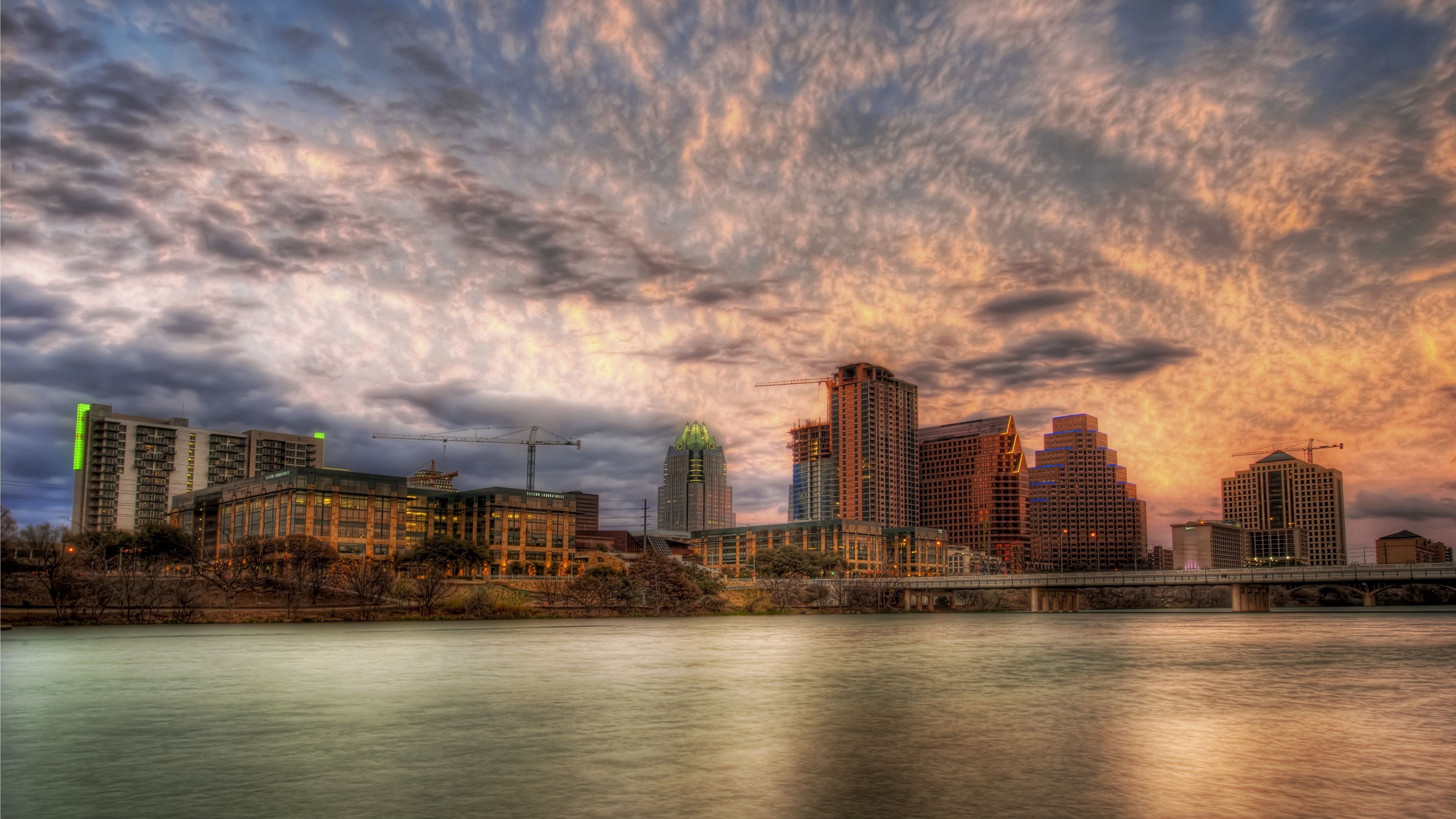 General 3840x2160 cityscape city building river HDR clouds
