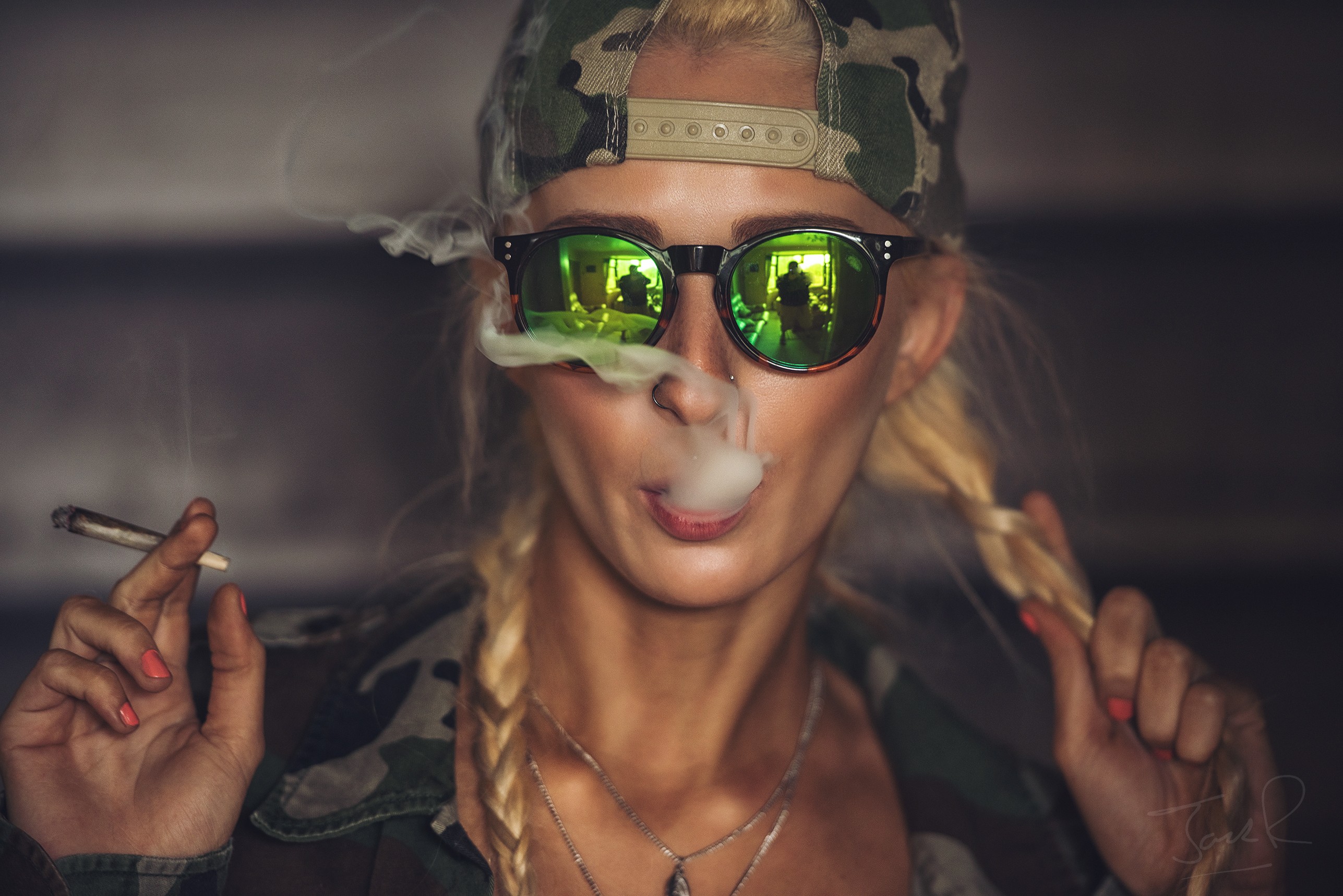 People 2574x1718 women model Eve Lemay sunglasses smoke blonde baseball cap portrait twintails Jack Russell pierced nose necklace painted nails reflection nose ring camouflage joint