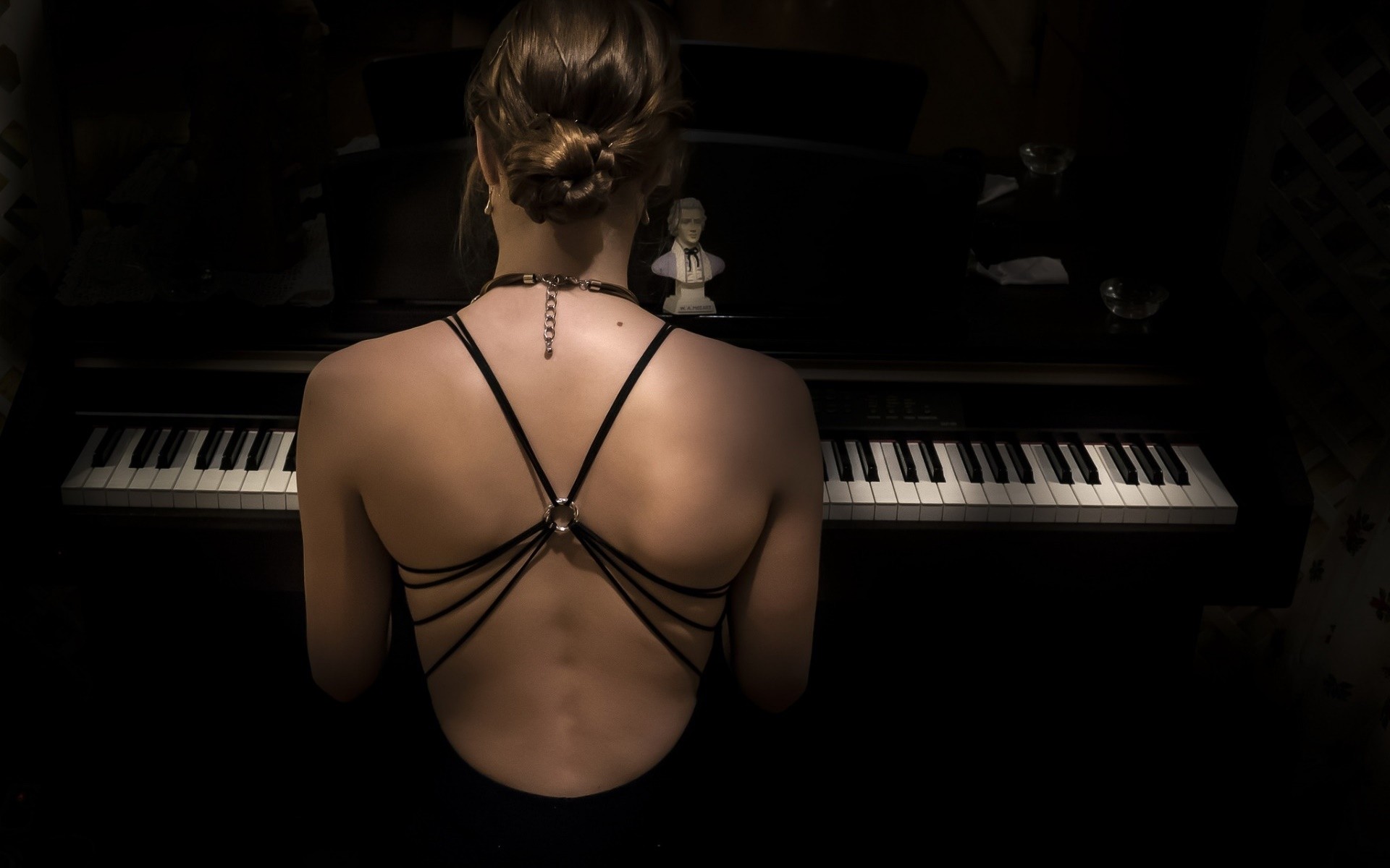 People 1920x1200 bare shoulders women piano music rear view musical instrument no bra