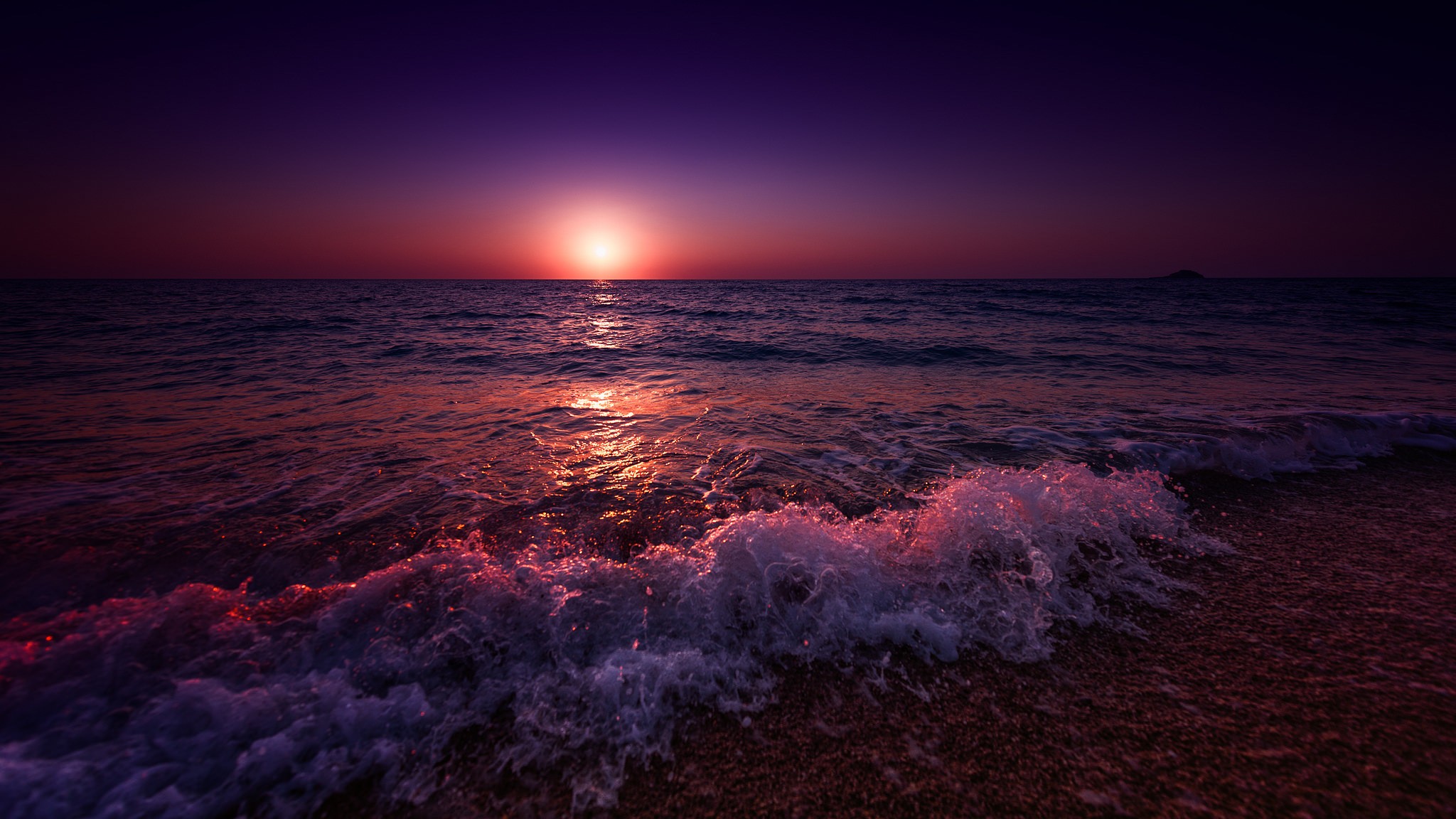 General 2048x1152 sea landscape beach sunset purple sky skyscape
