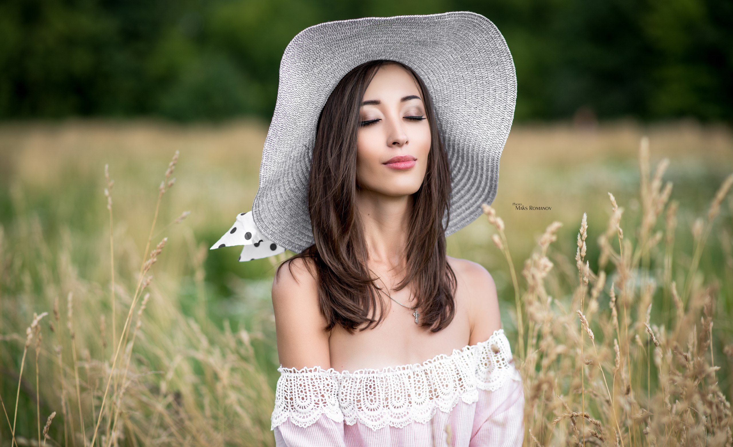 People 2560x1561 women Maxim Romanov hat portrait women outdoors closed eyes depth of field necklace Arina white hat women with hats