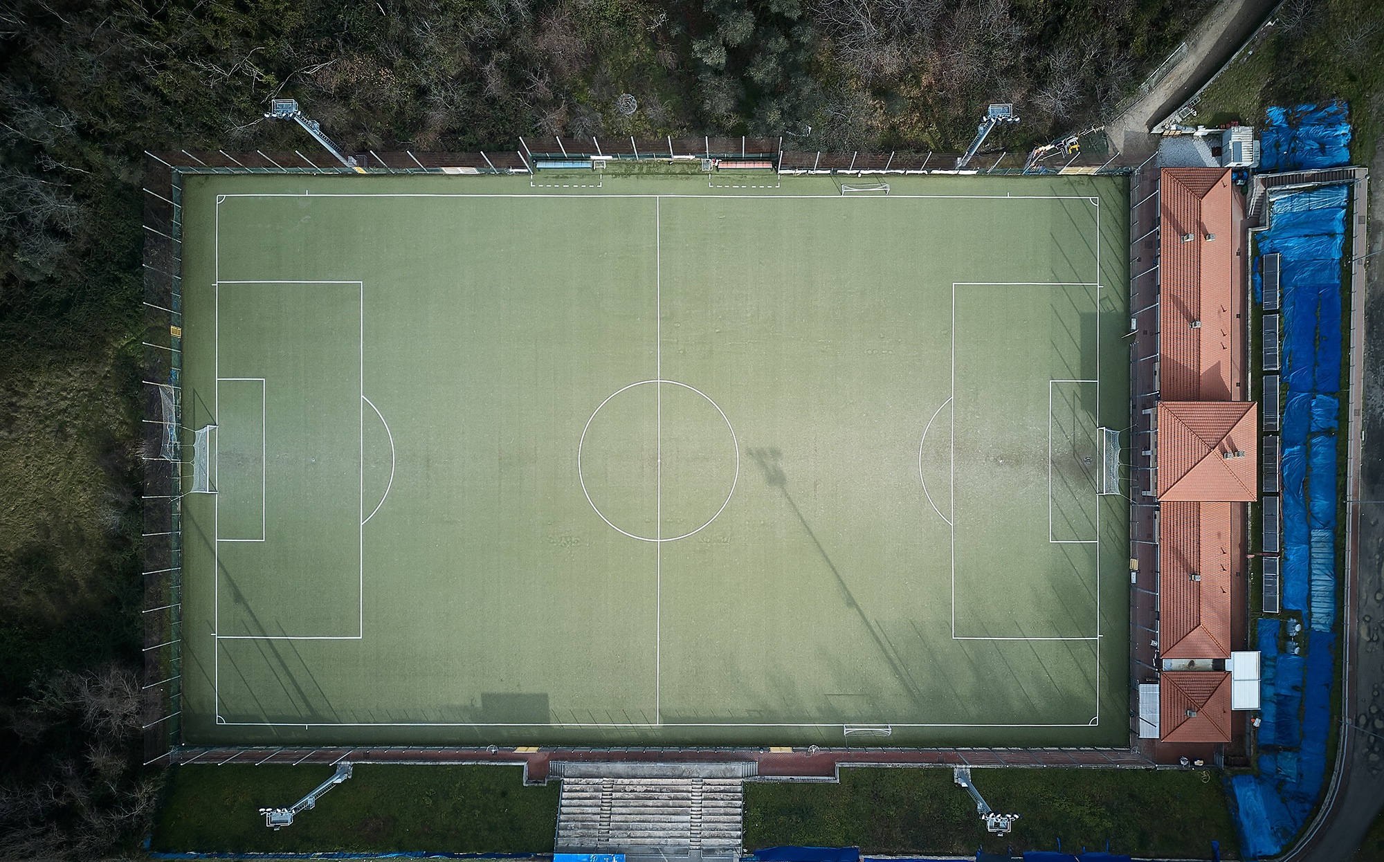 General 2000x1246 soccer field aerial view soccer sport