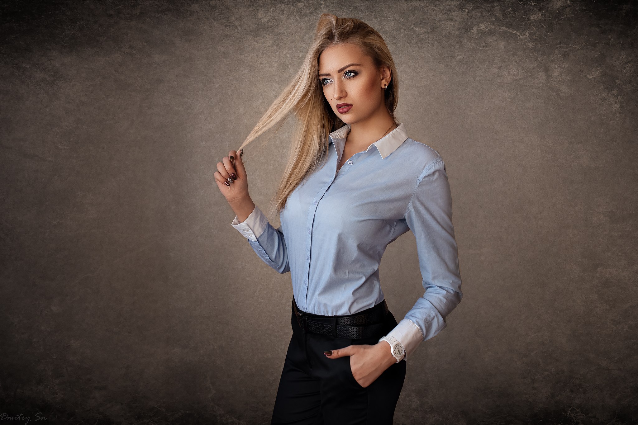People 2048x1365 Dmitry Shulgin women model blonde hands in pockets holding hair black pants Karina Tikhonovskaya blue shirt