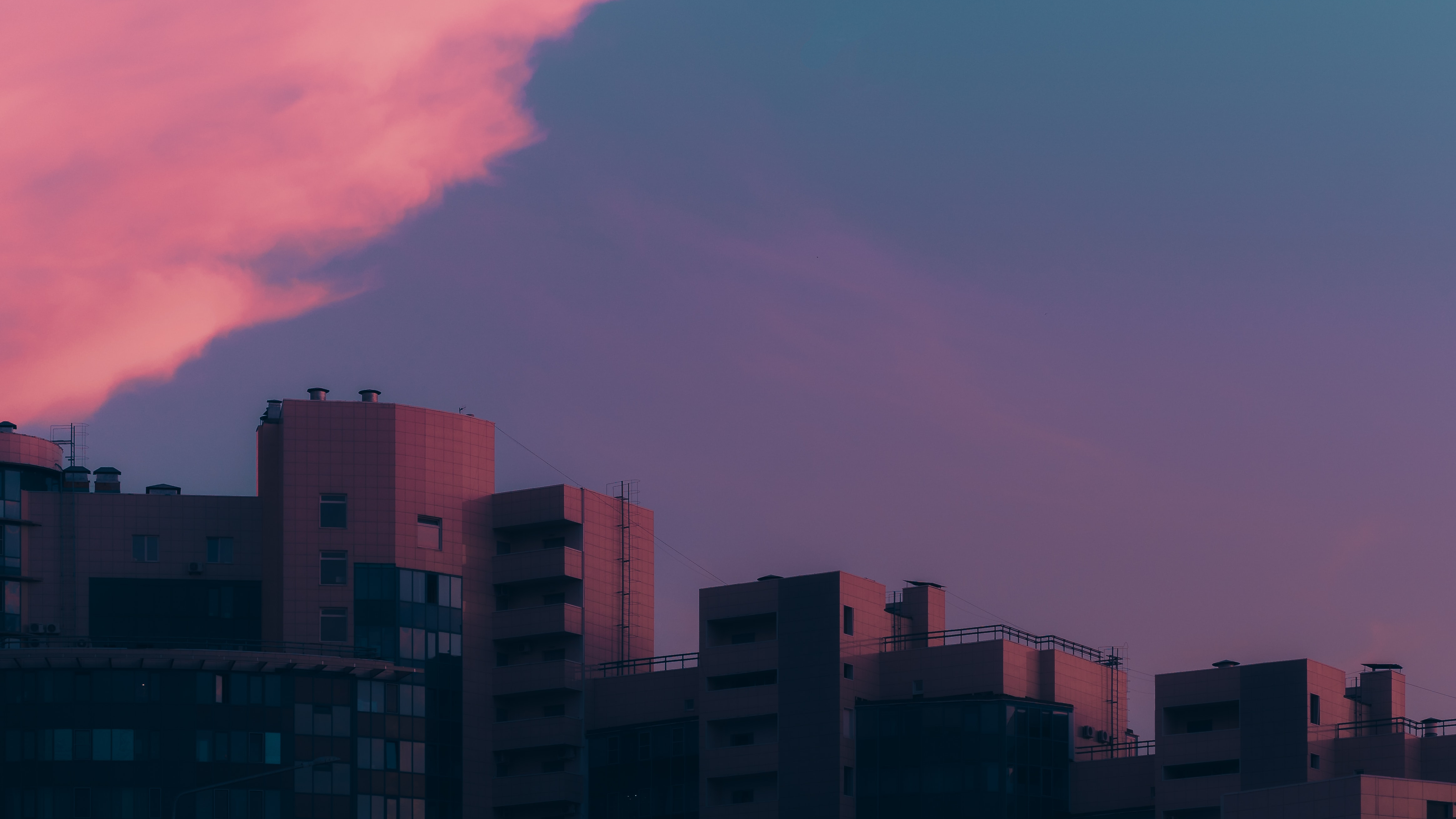 General 4658x2620 skyline pink clouds building pink clouds sky low light
