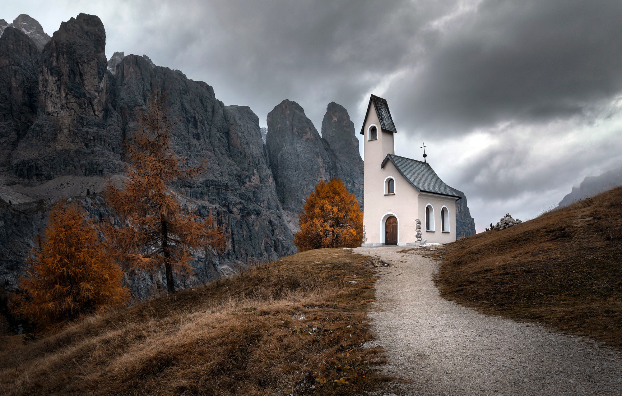 General 2000x1274 building Dolomites outdoors church fall