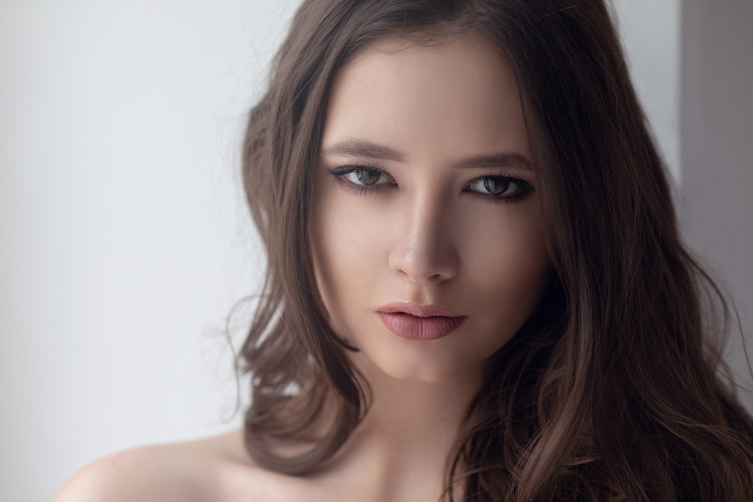 People 2560x1707 brunette Disha Shemetova women model face long hair pink lipstick looking at viewer portrait closeup
