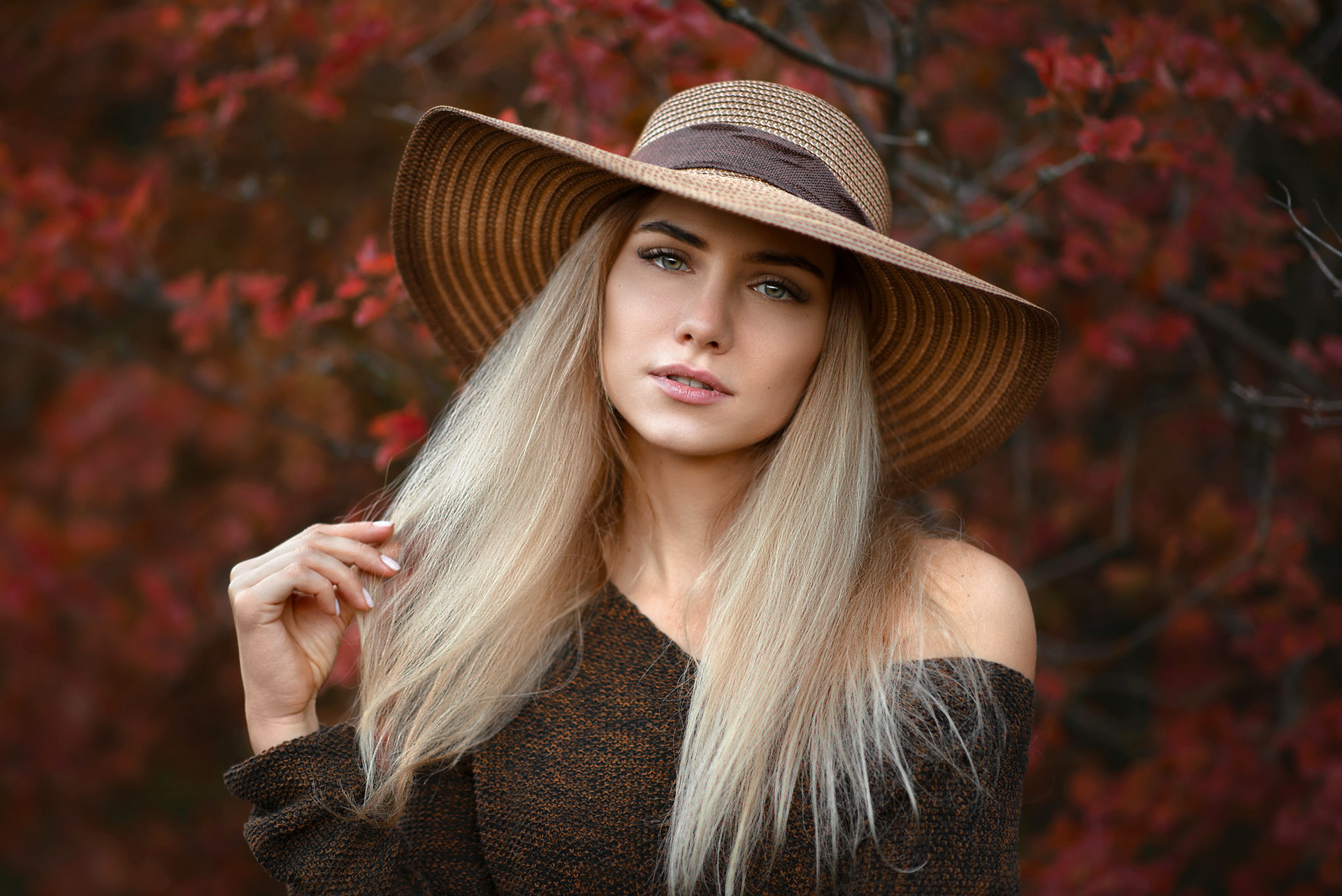 People 1920x1282 women blonde hat portrait white nails bare shoulders Lods Franck women with hats straw hat red leaves women outdoors fall
