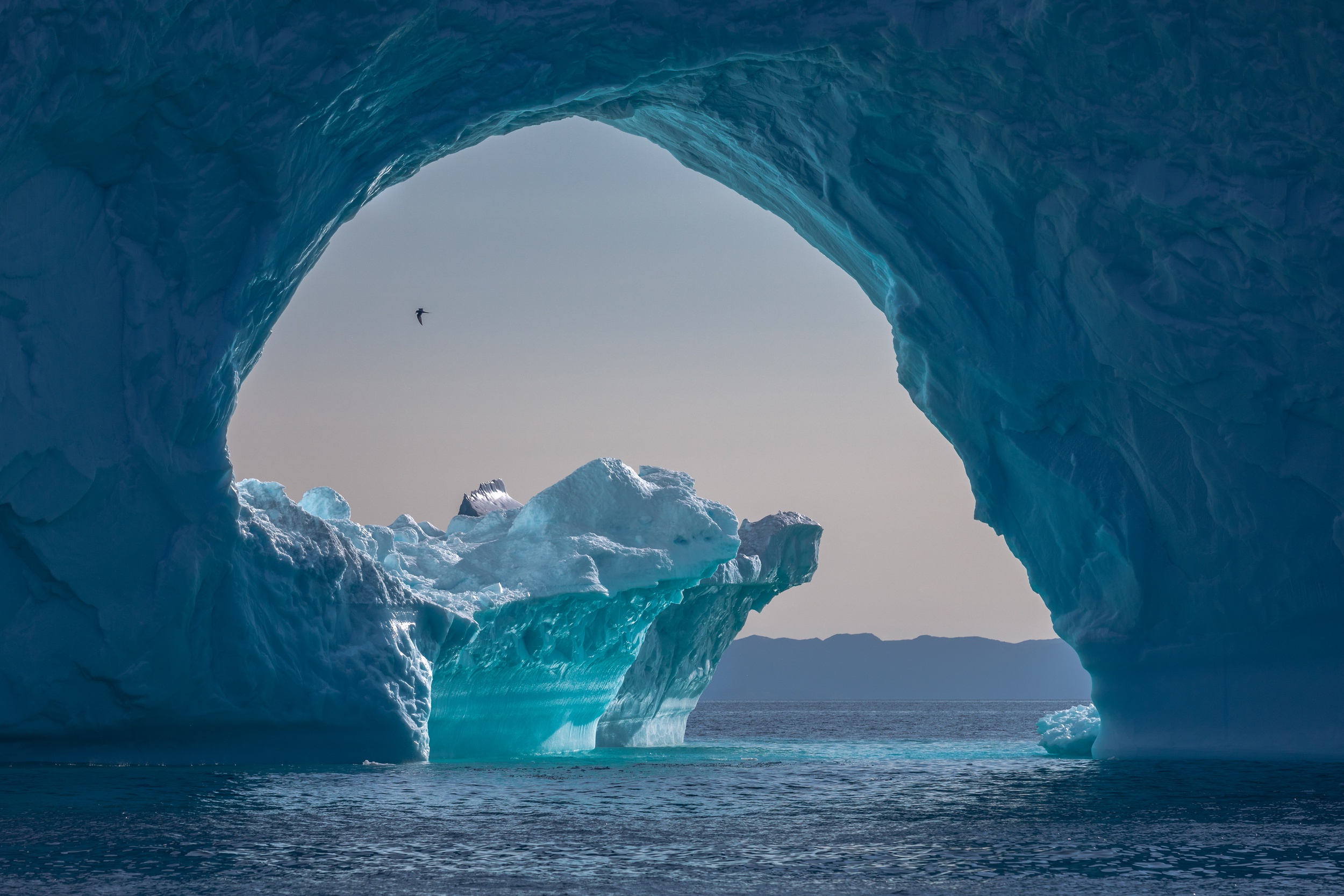 General 2500x1667 nature sea ice iceberg Arctic arch blue turquoise