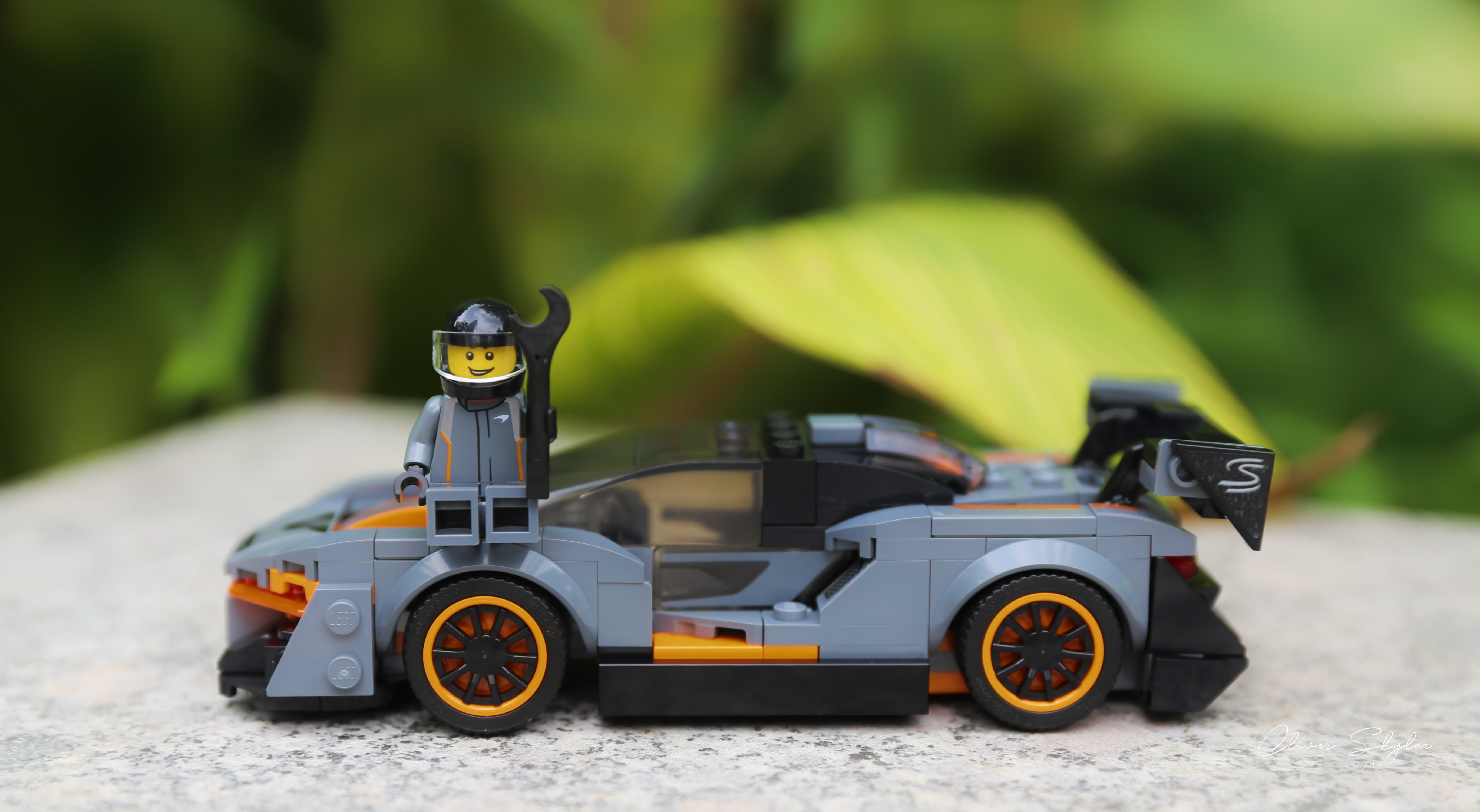 General 5472x3003 LEGO McLaren McLaren Senna motors motorsport Road Star car race cars British cars Hypercar