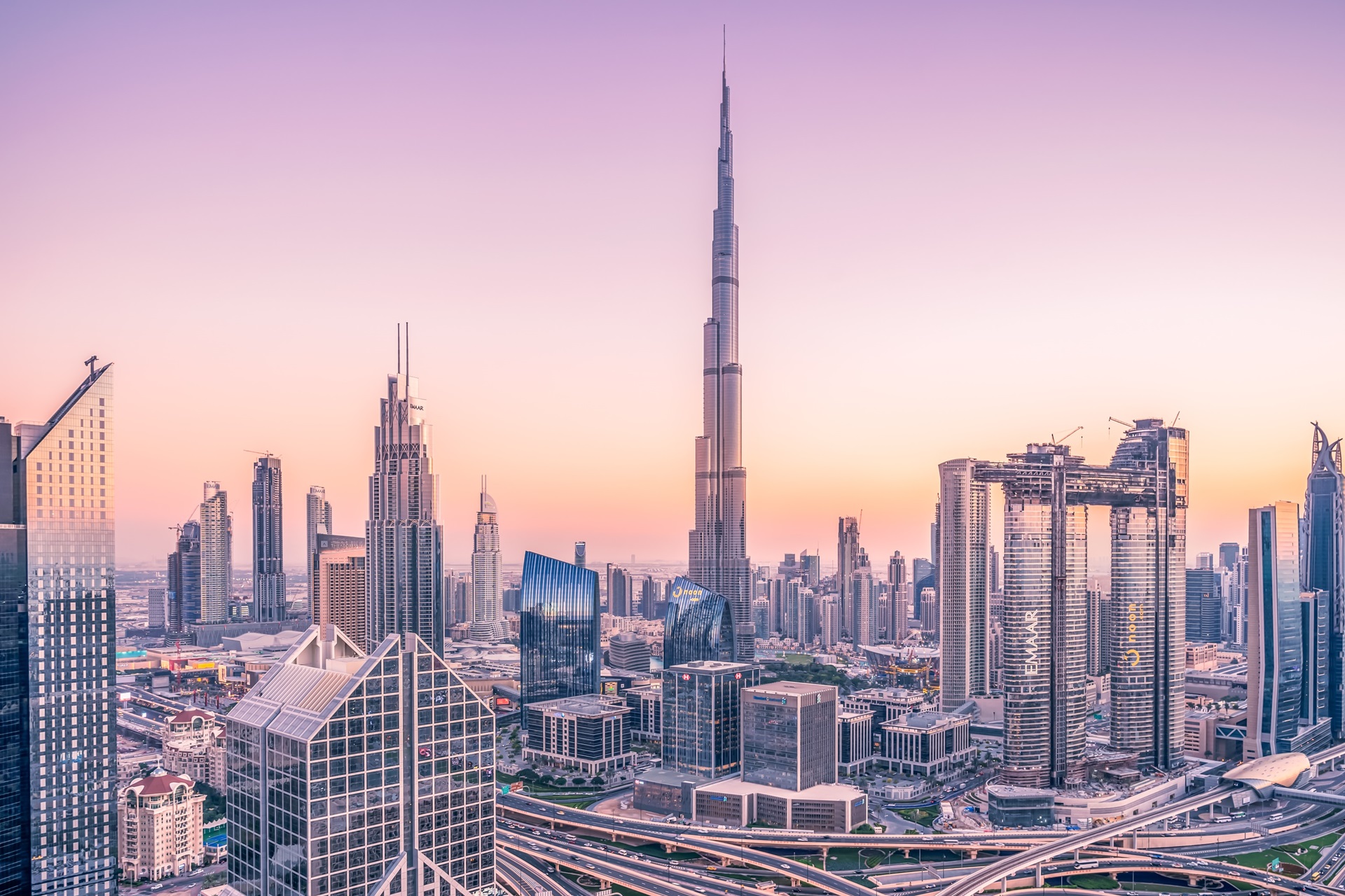 General 1920x1280 Dubai Burj Khalifa building cityscape city road sky photography United Arab Emirates