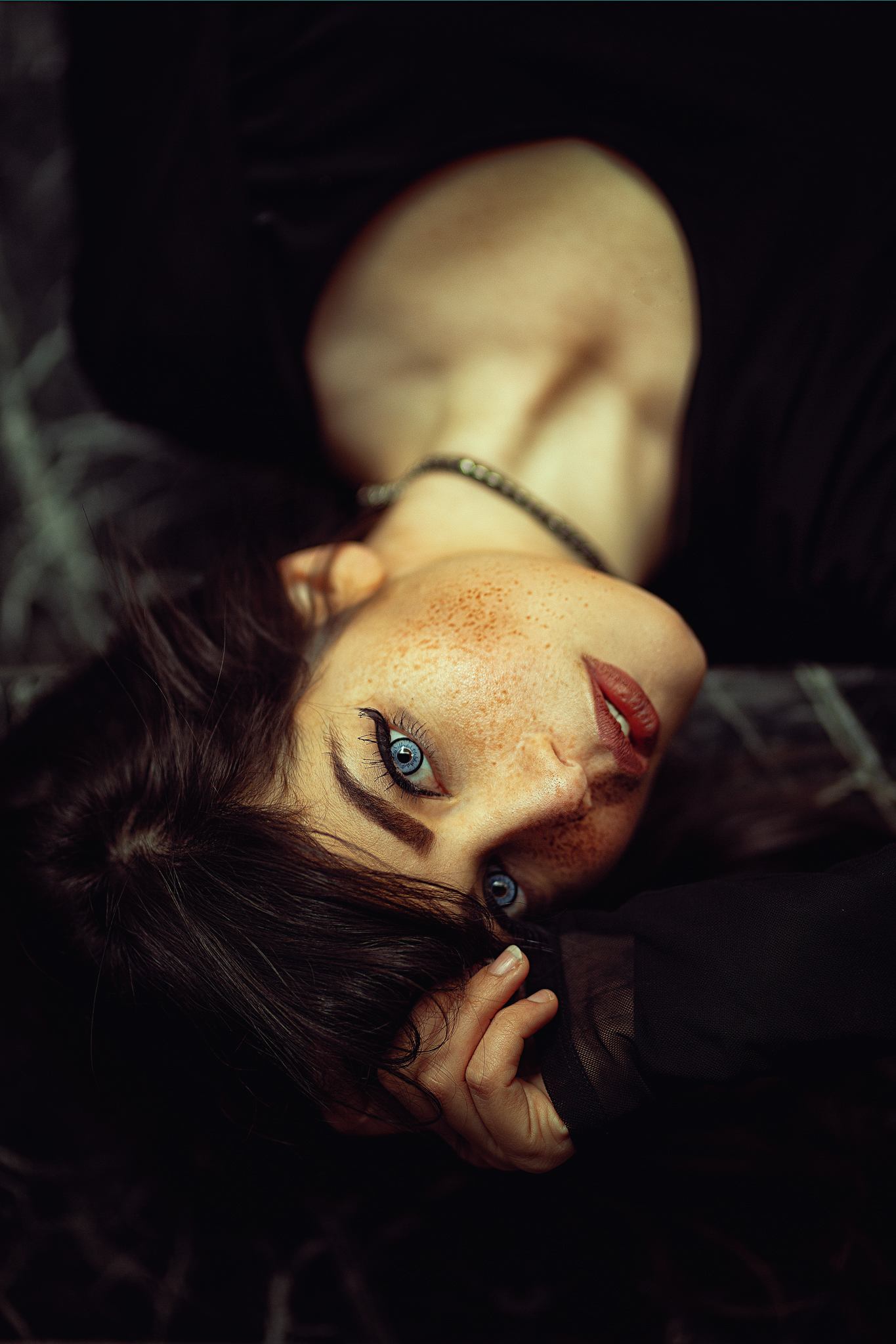 People 1365x2048 portrait display women brunette looking at viewer freckles blue eyes lying on back face red lipstick blurred on the floor Mutlu Anas Topaz Arbell