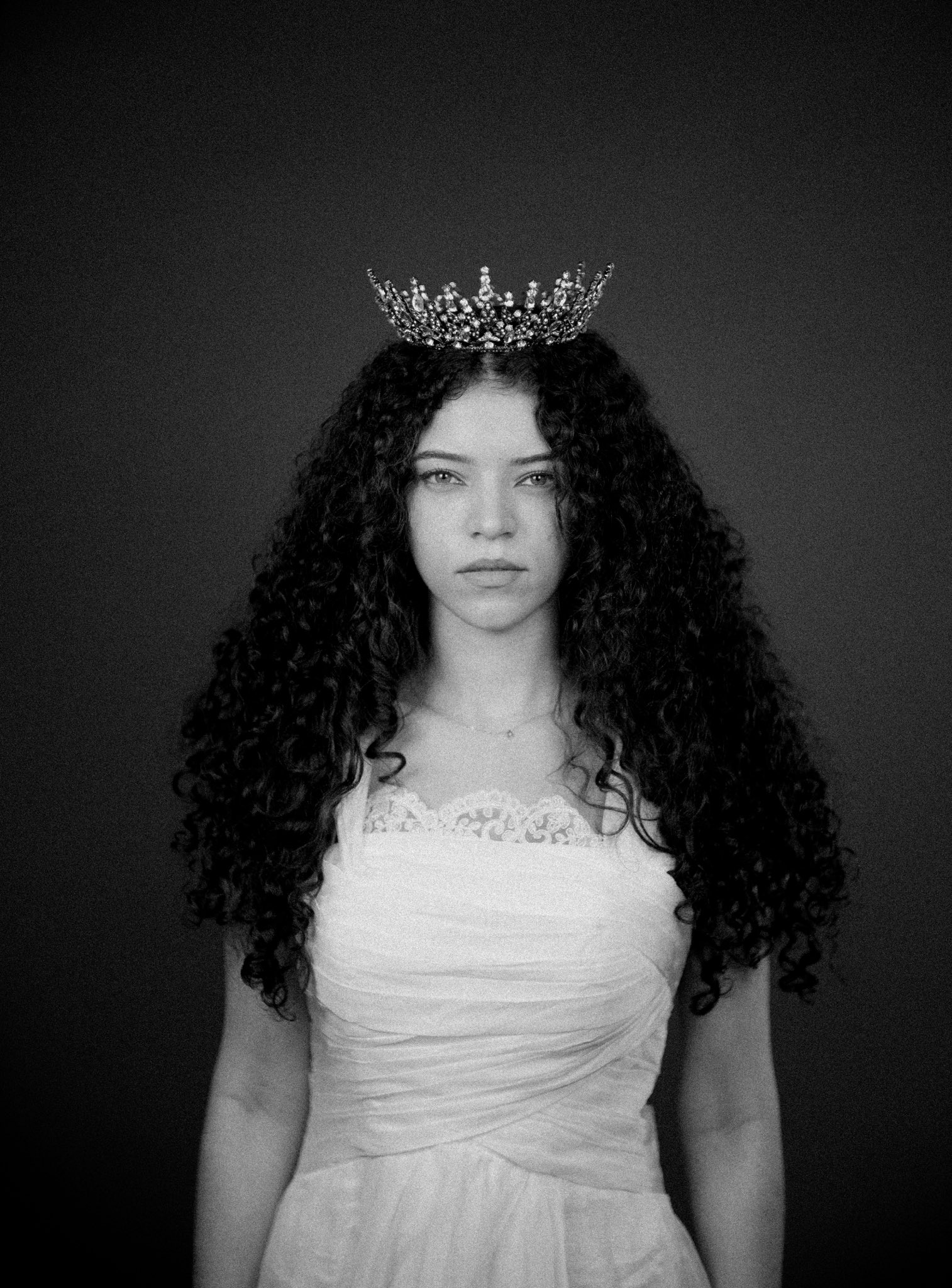 People 1514x2048 Brittany Venti women curly hair looking at viewer monochrome crown