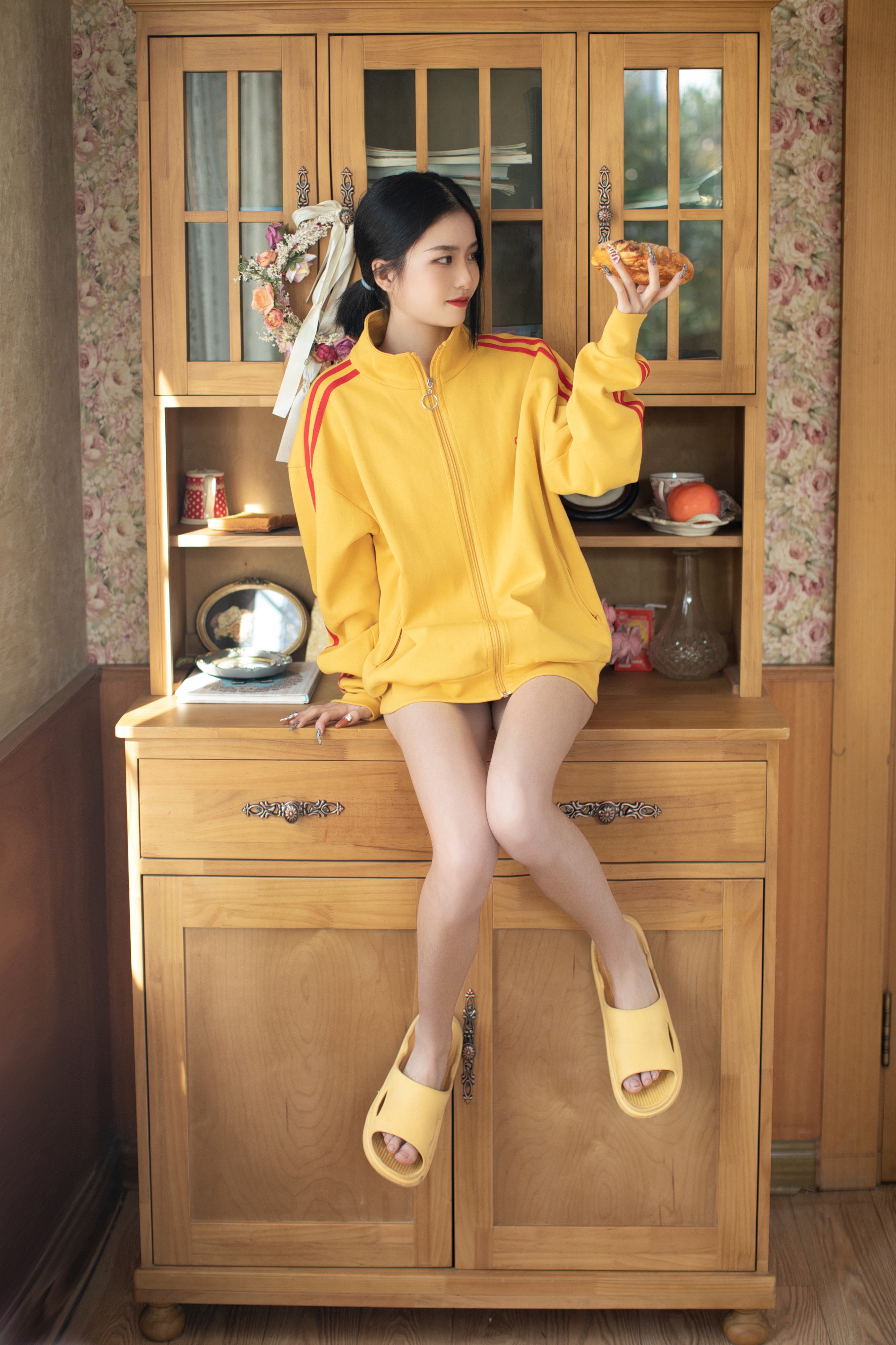 People 2666x4000 women Chinese model Asian yellow tops sweater Jing yan