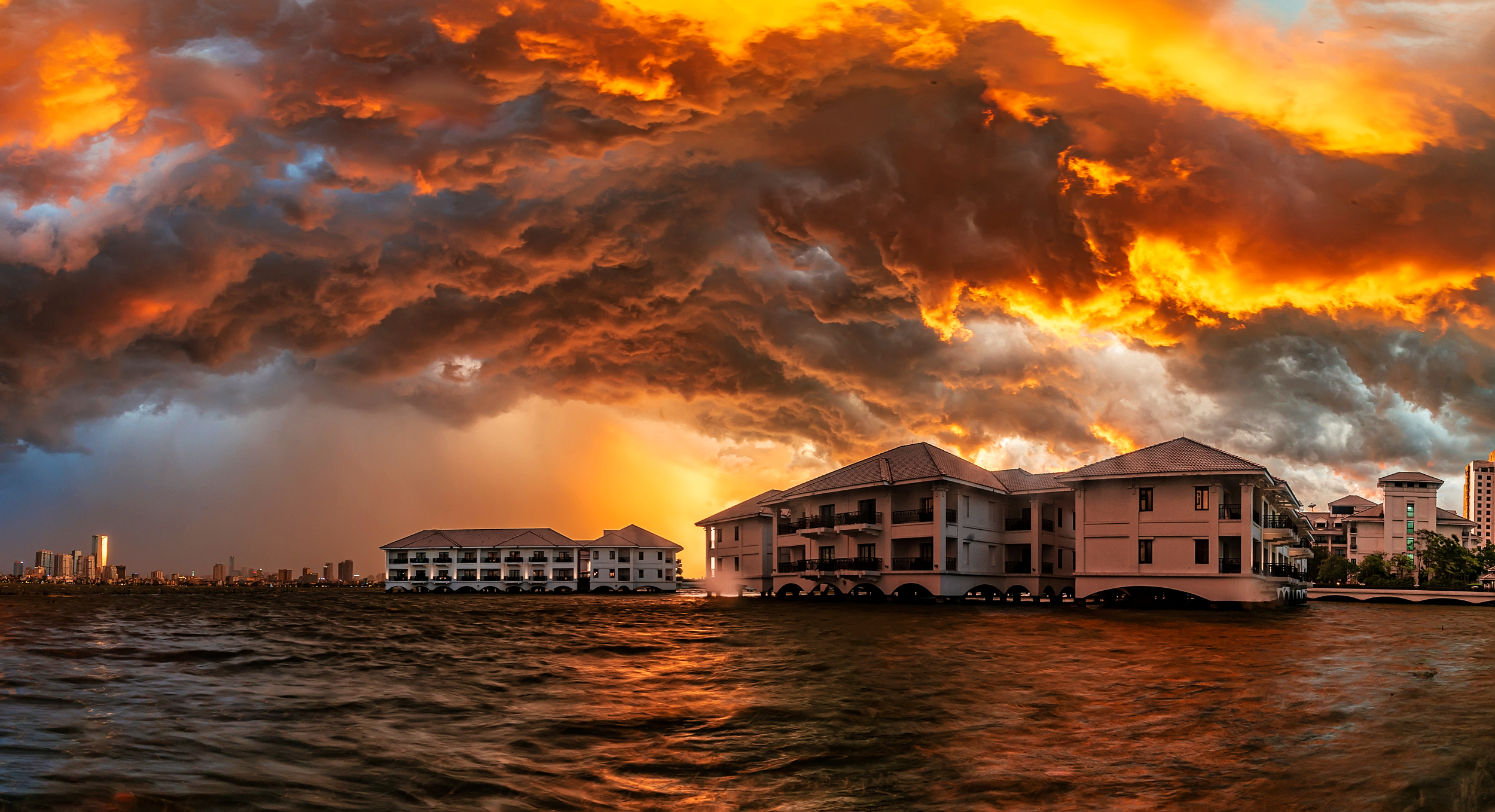 General 2500x1358 sunset storm sky clouds water urban photography HDR Sun city outdoors