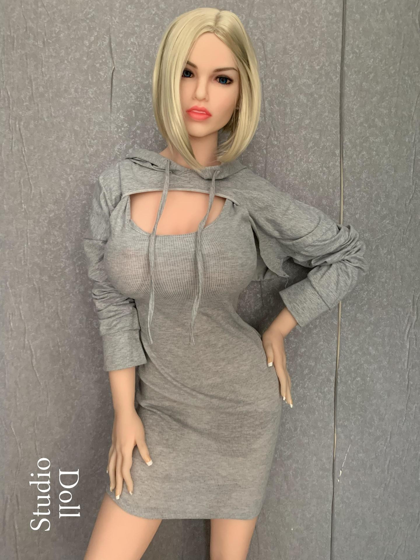General 1440x1920 doll sweater dress blonde short hair Doll Studio