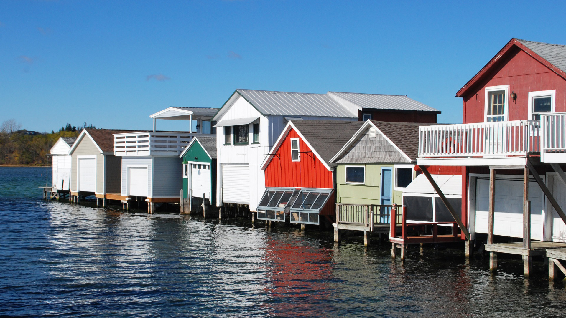 General 1920x1080 boathouses water sky