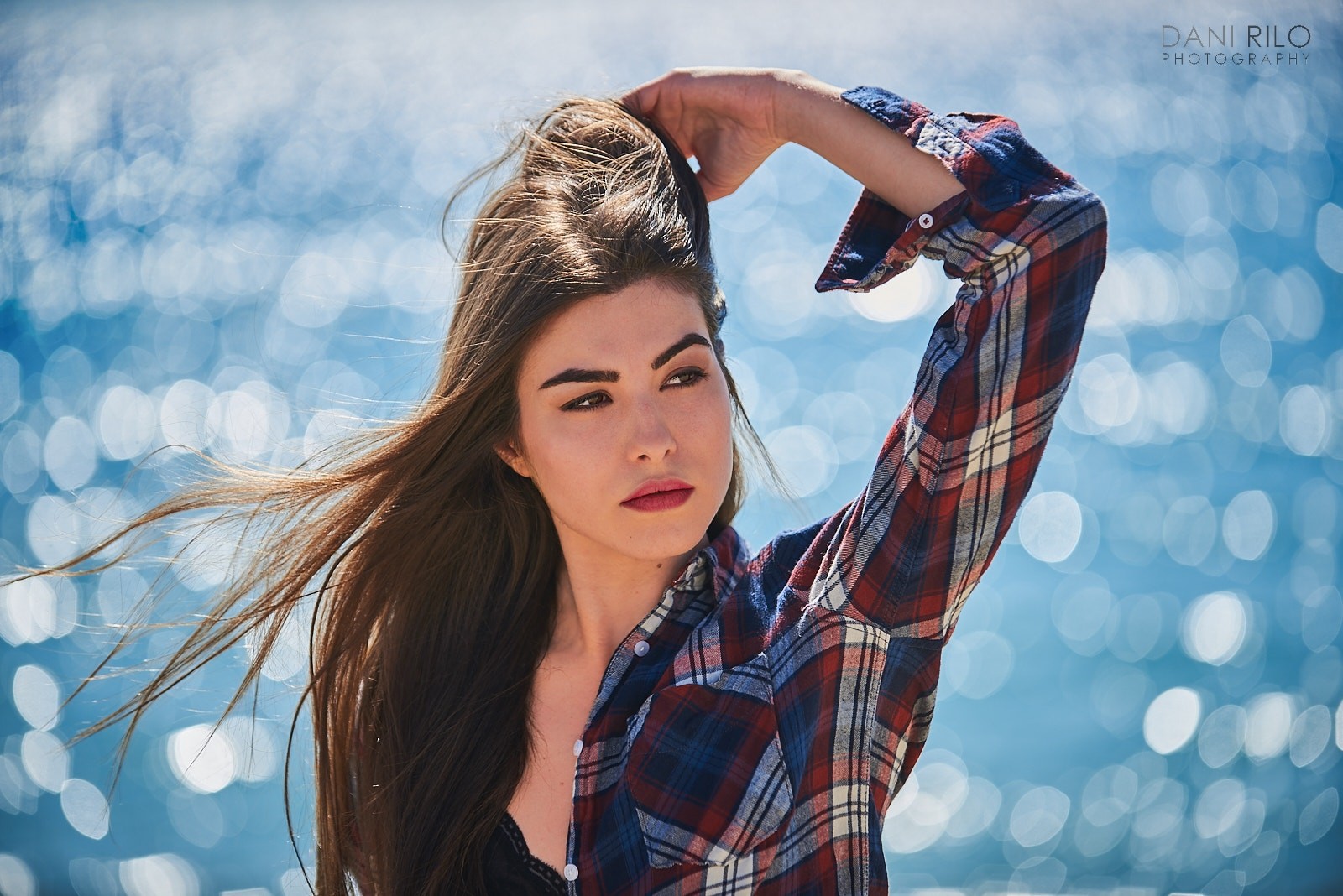 People 1600x1068 500px long hair women model women outdoors outdoors holding hair shirt plaid shirt straight hair hands in hair brown eyes brunette one arm up