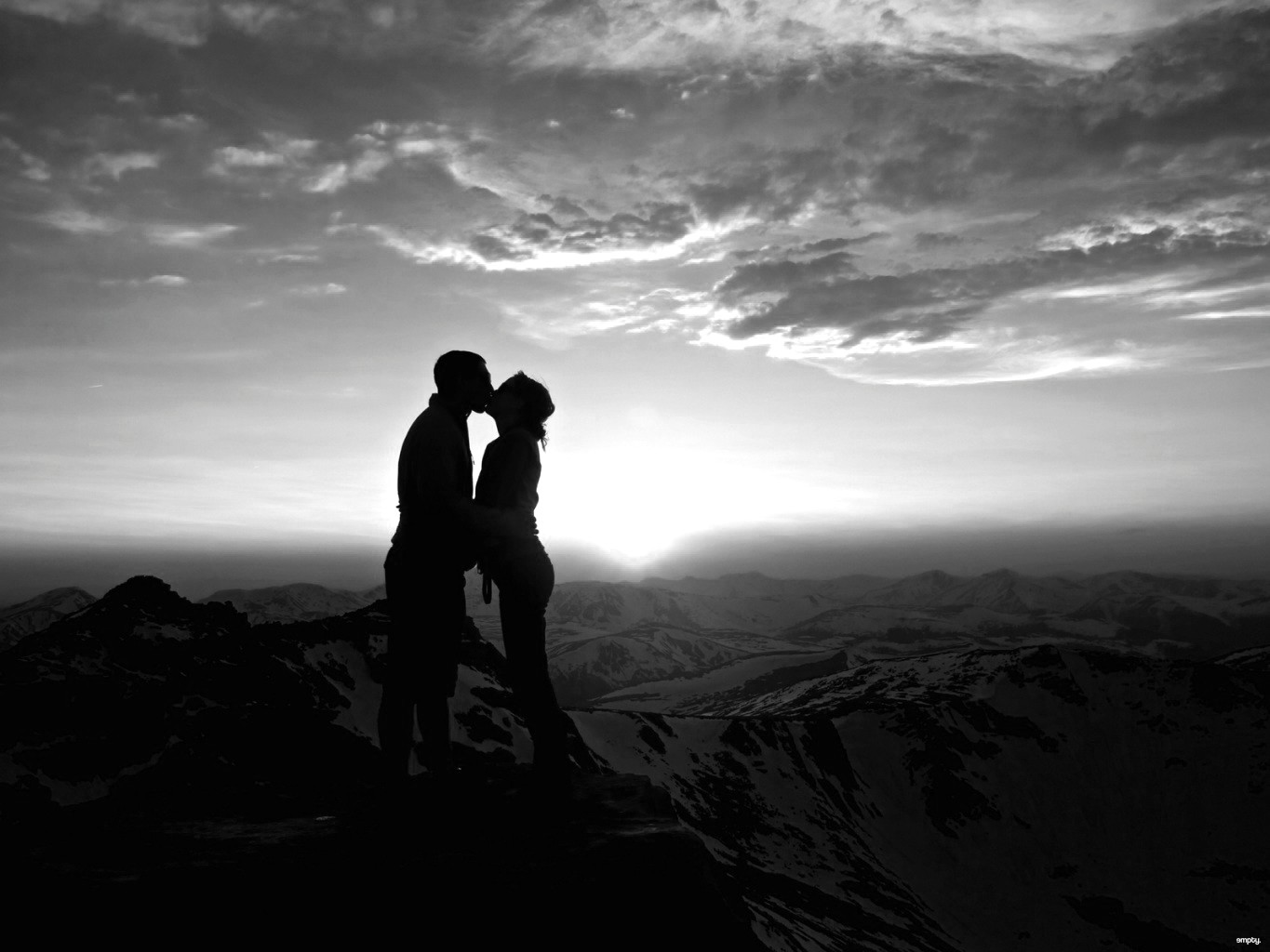 People 1365x1024 mountains men kissing women couple monochrome
