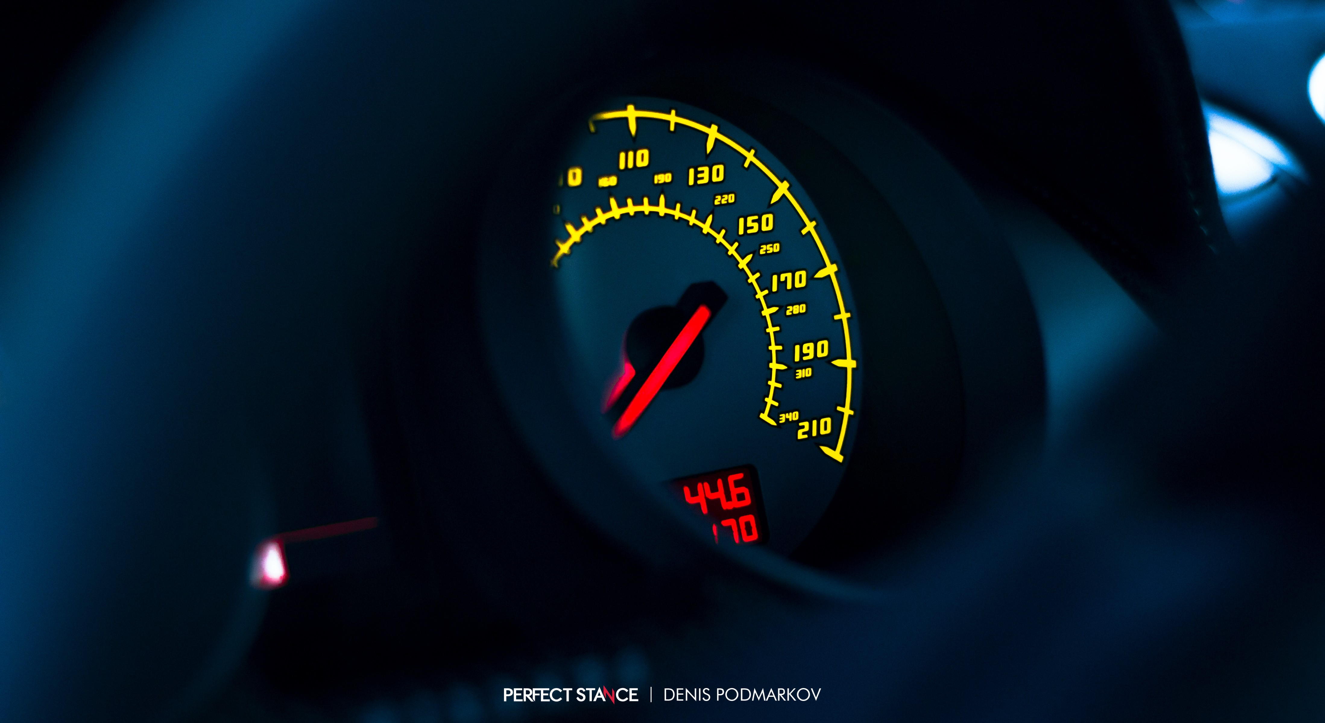 General 4395x2400 car vehicle speedometer numbers digital art watermarked closeup