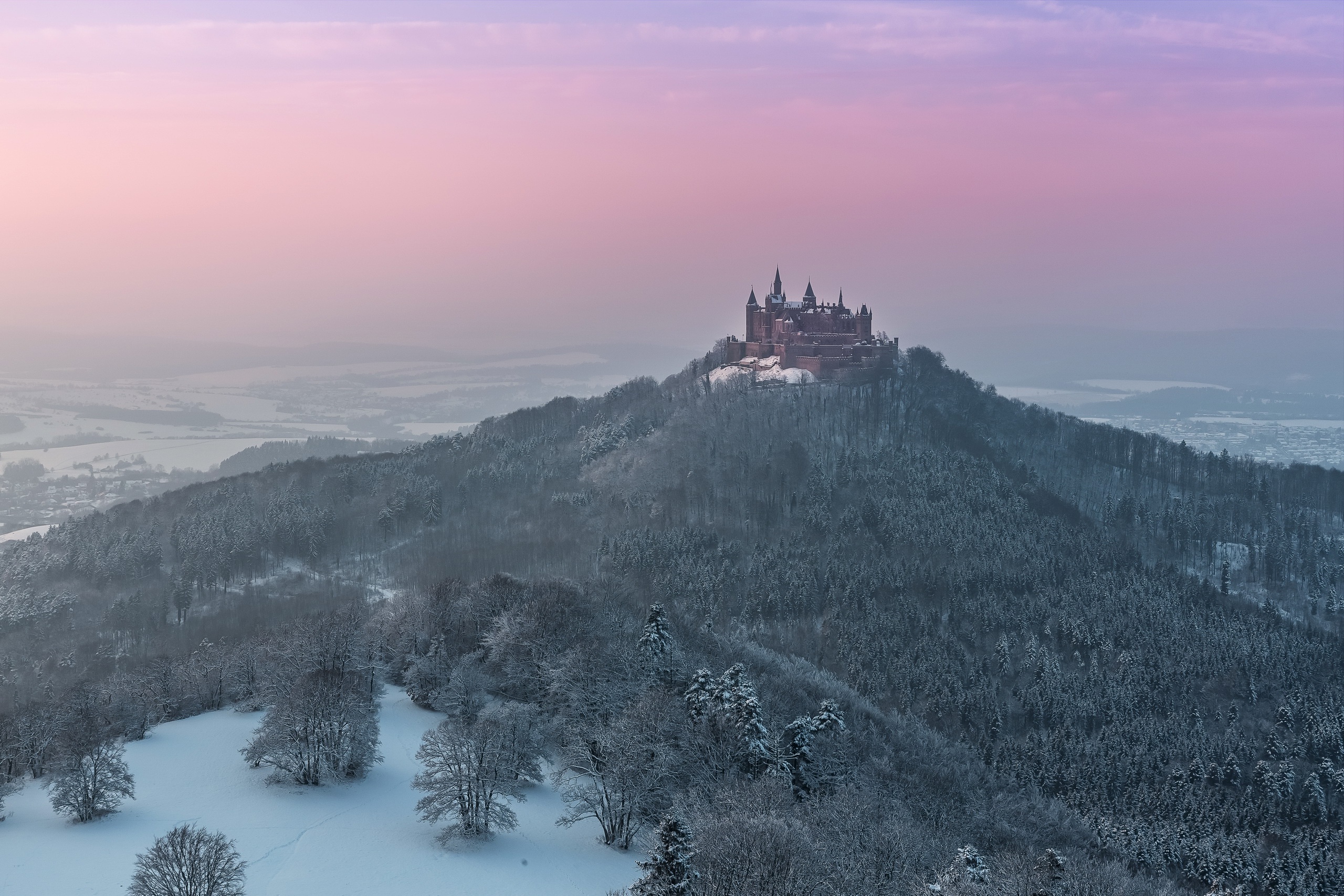 General 2560x1707 Hohenzollern Castle castle landscape winter