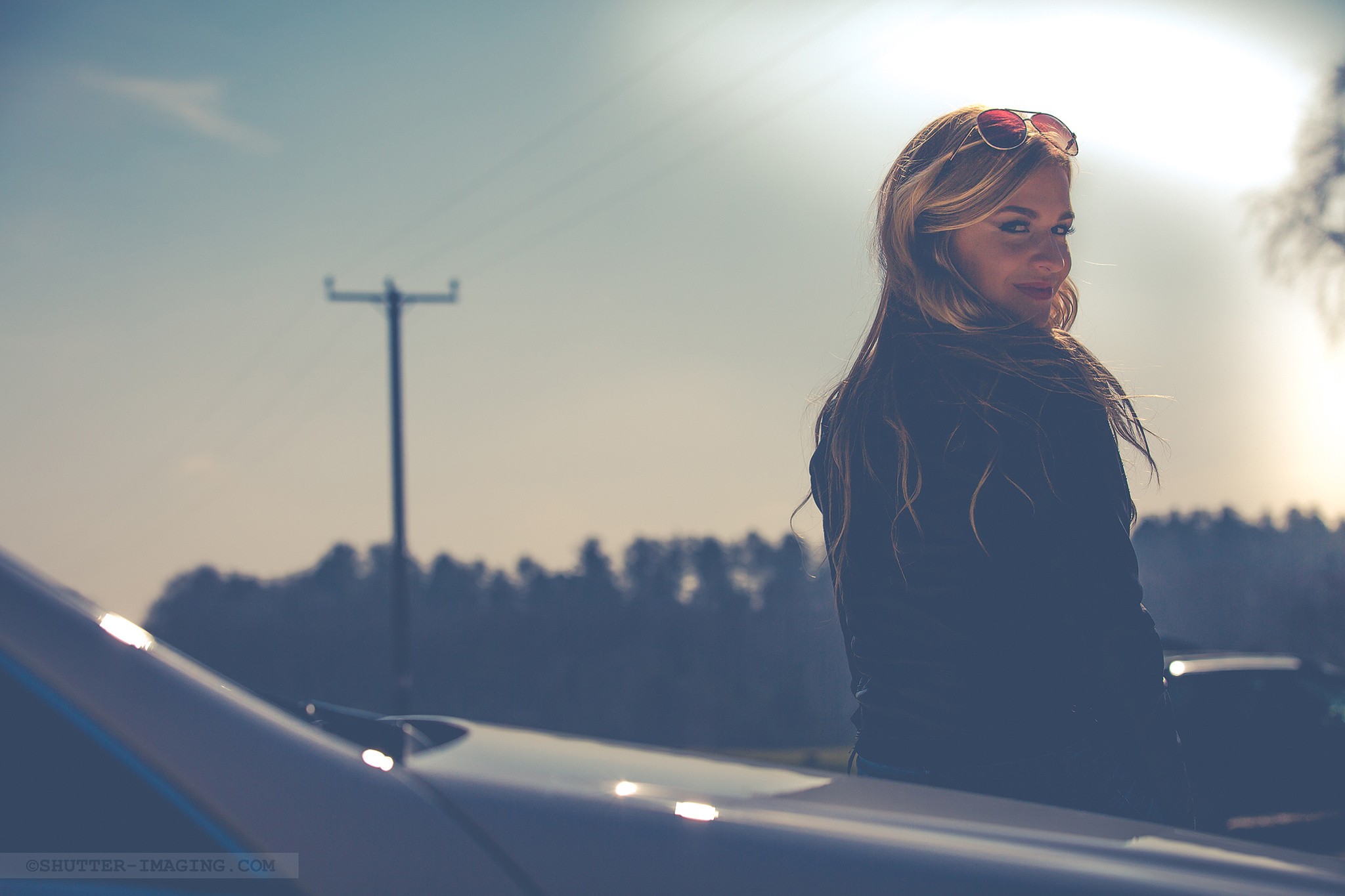 People 2048x1365 women blonde smiling glasses women outdoors car hazy rear view women with cars vehicle women with shades sunglasses long hair model looking over shoulder Shutter - Imaging